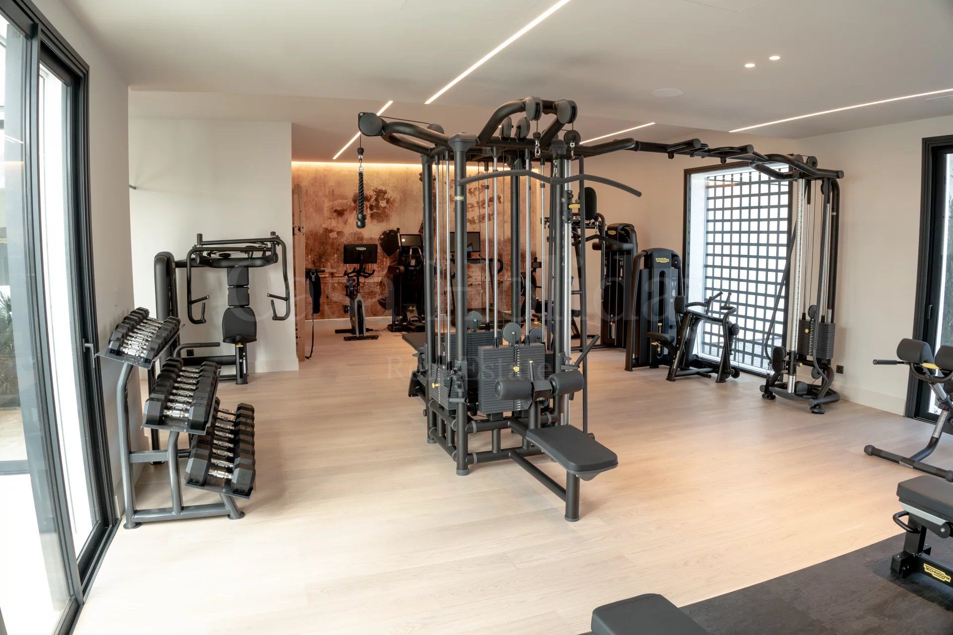 Villa in Kings & Queens, Sotogrande