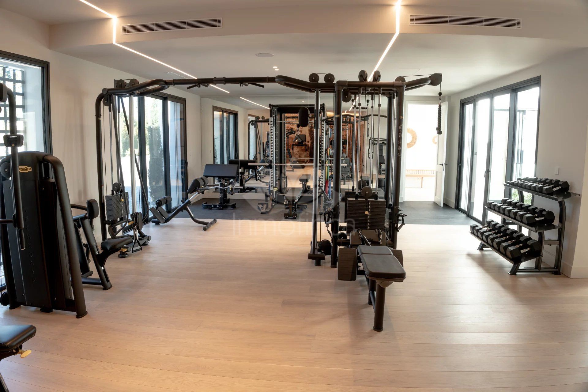 Villa in Kings & Queens, Sotogrande