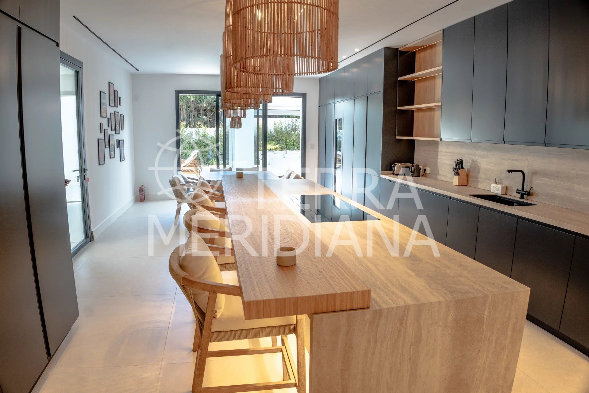 Villa in Kings & Queens, Sotogrande