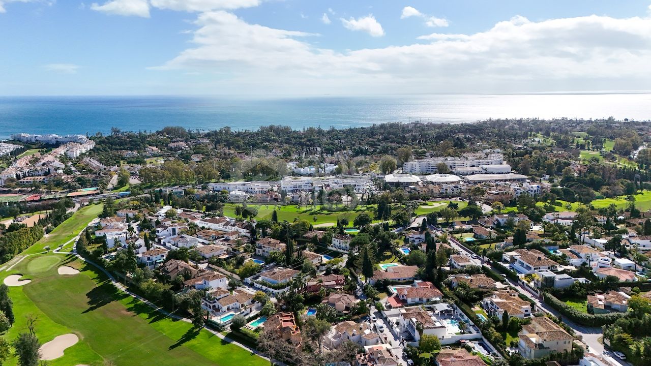 Ultra-Prime South-Facing Villa with Sea & Mountain Views