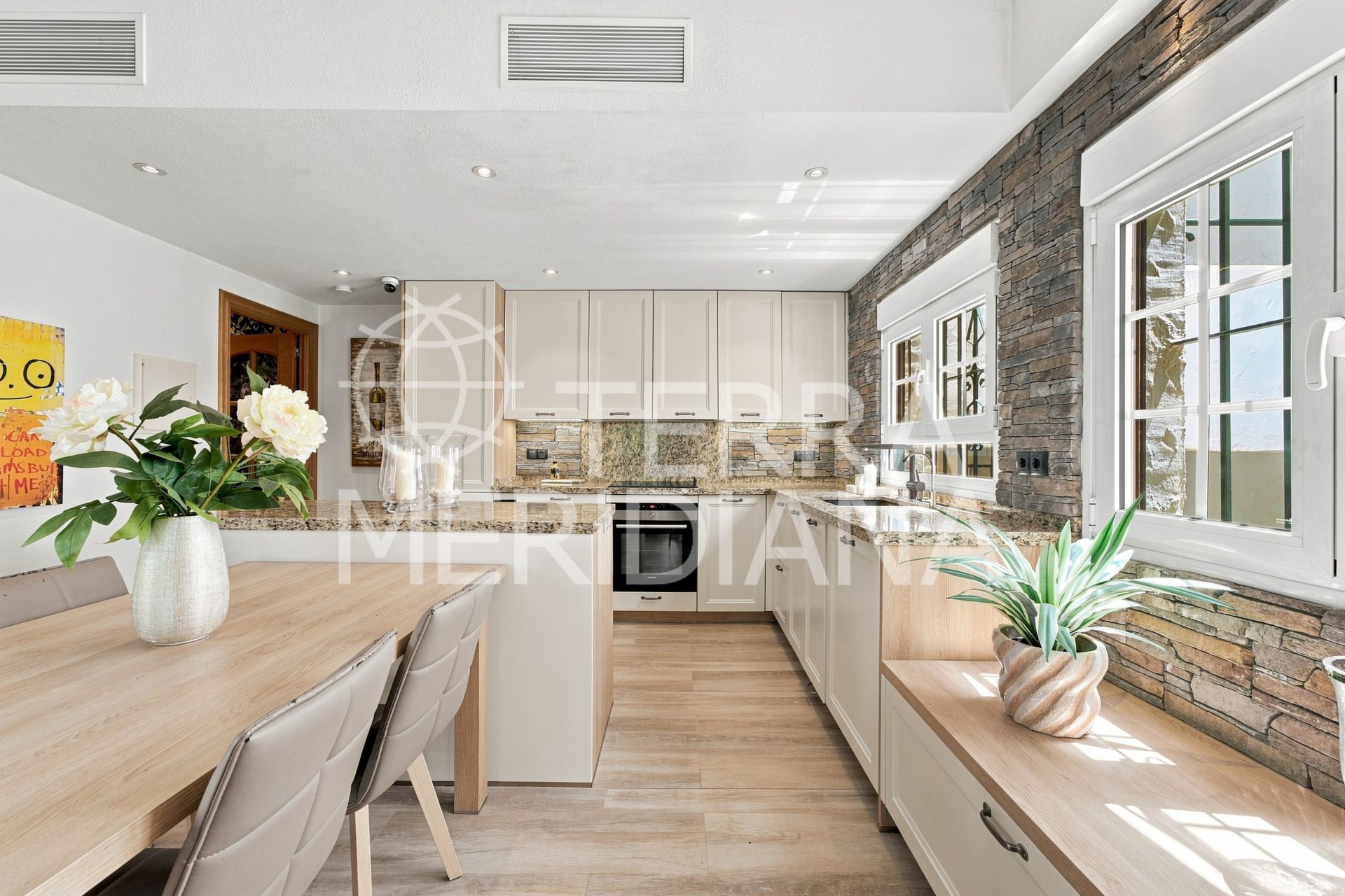 Apartment in Aldea Blanca, Marbella