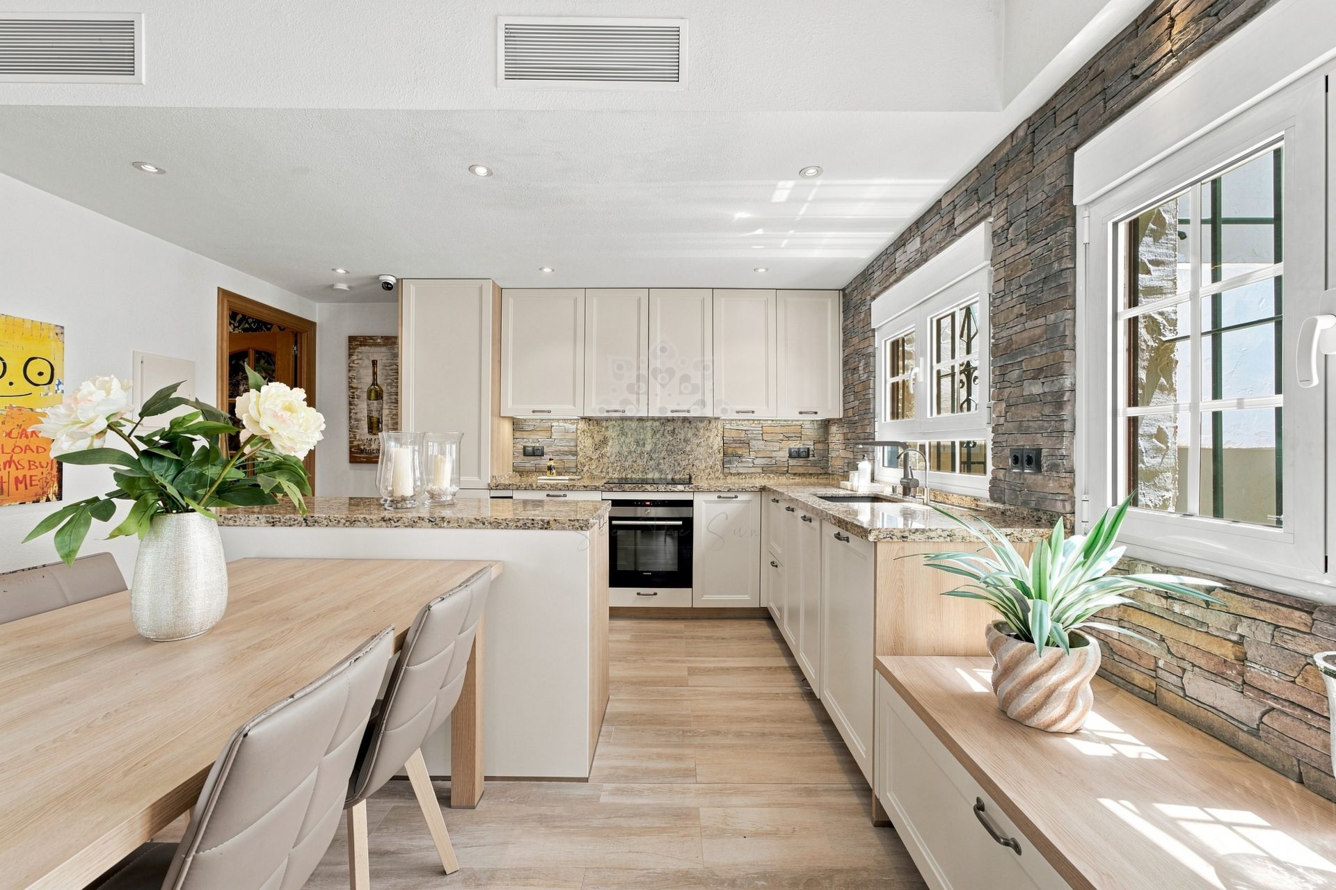 Apartment in Aldea Blanca, Marbella