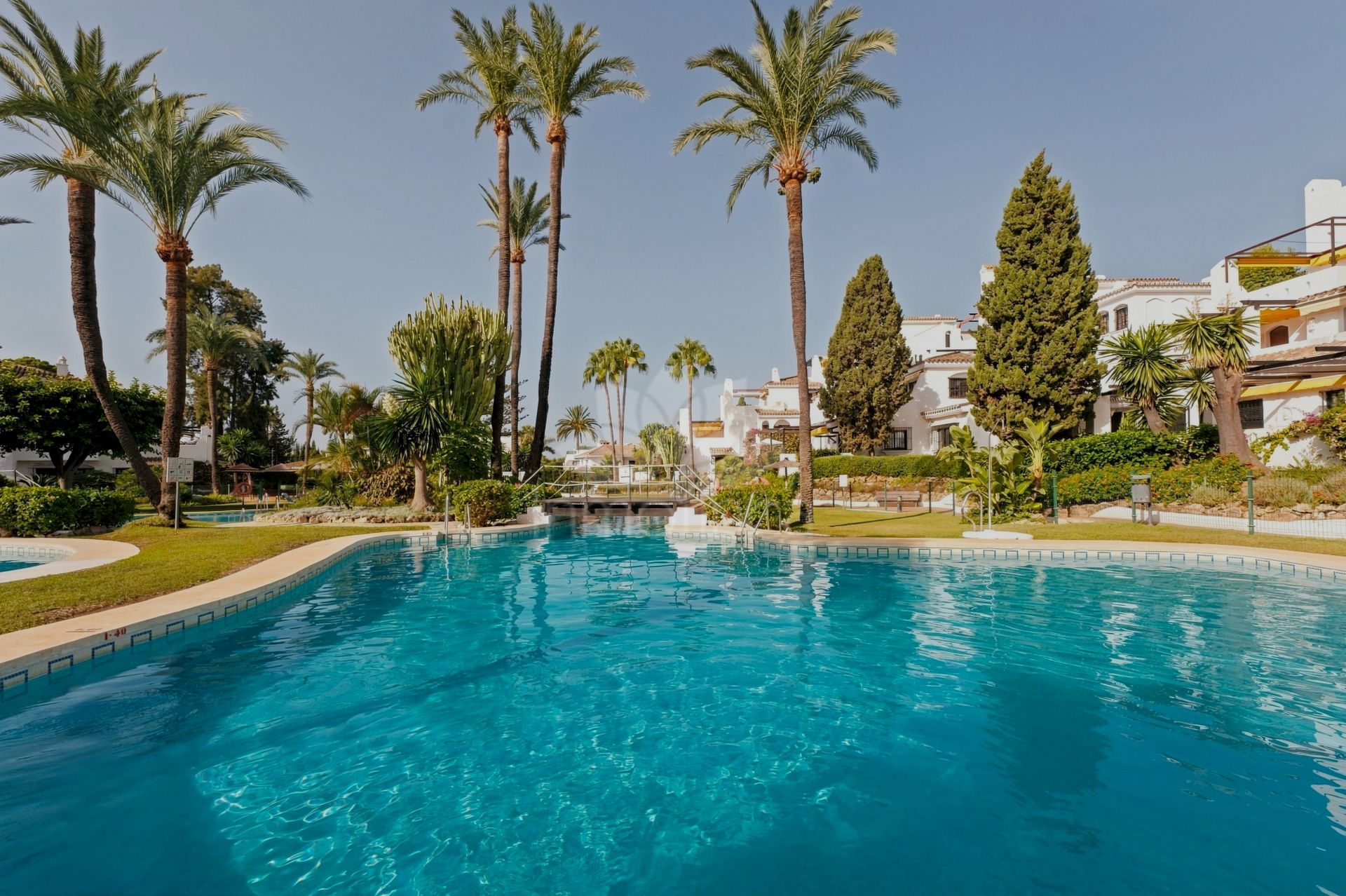 Apartment in Aldea Blanca, Marbella