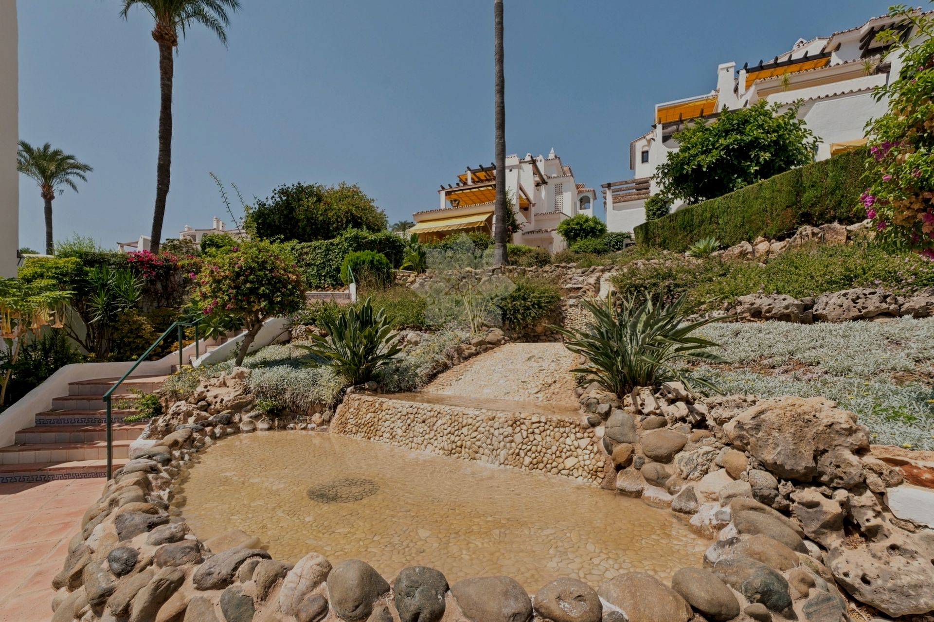 Apartment in Aldea Blanca, Marbella