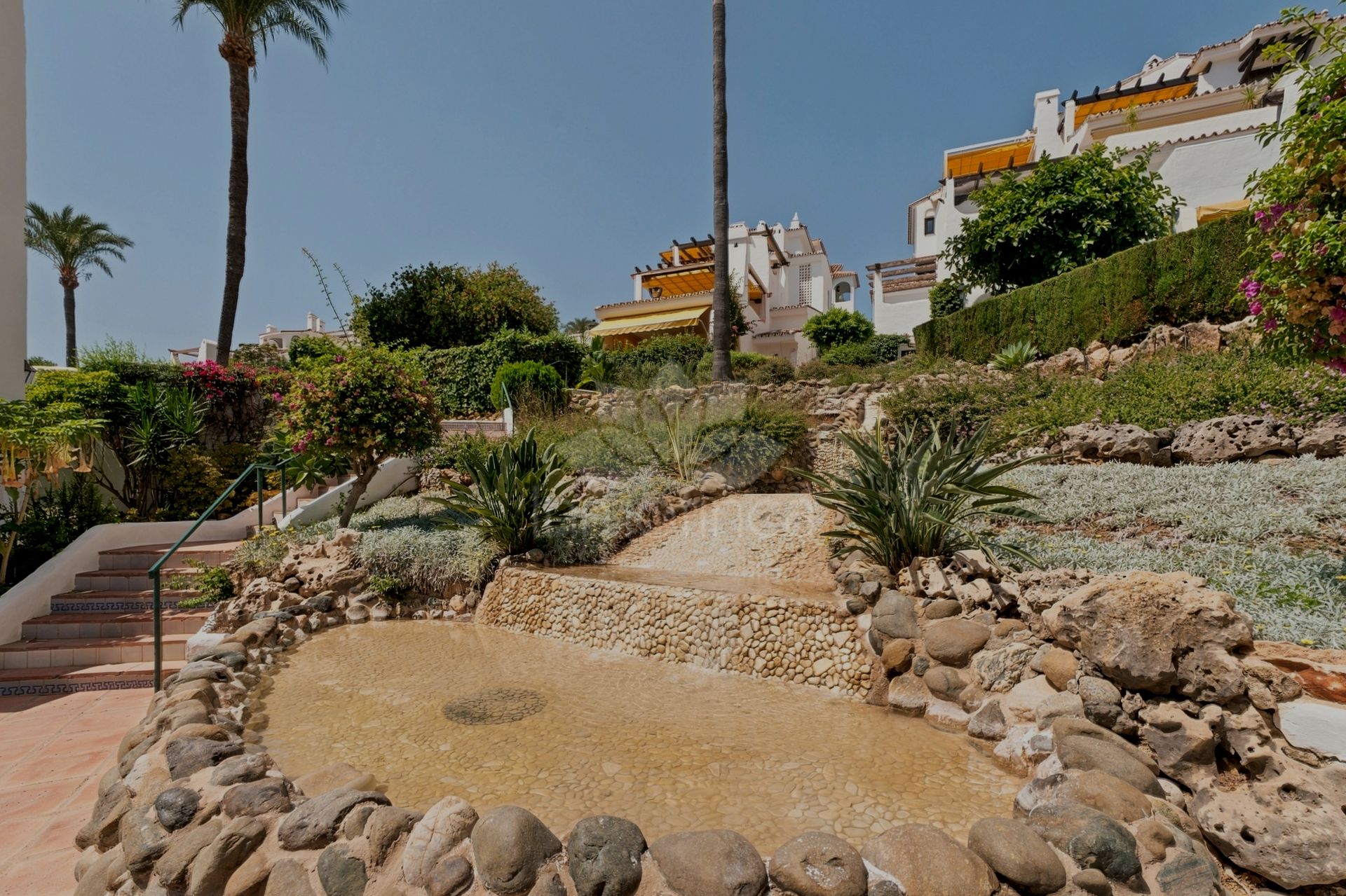 Apartment in Aldea Blanca, Marbella
