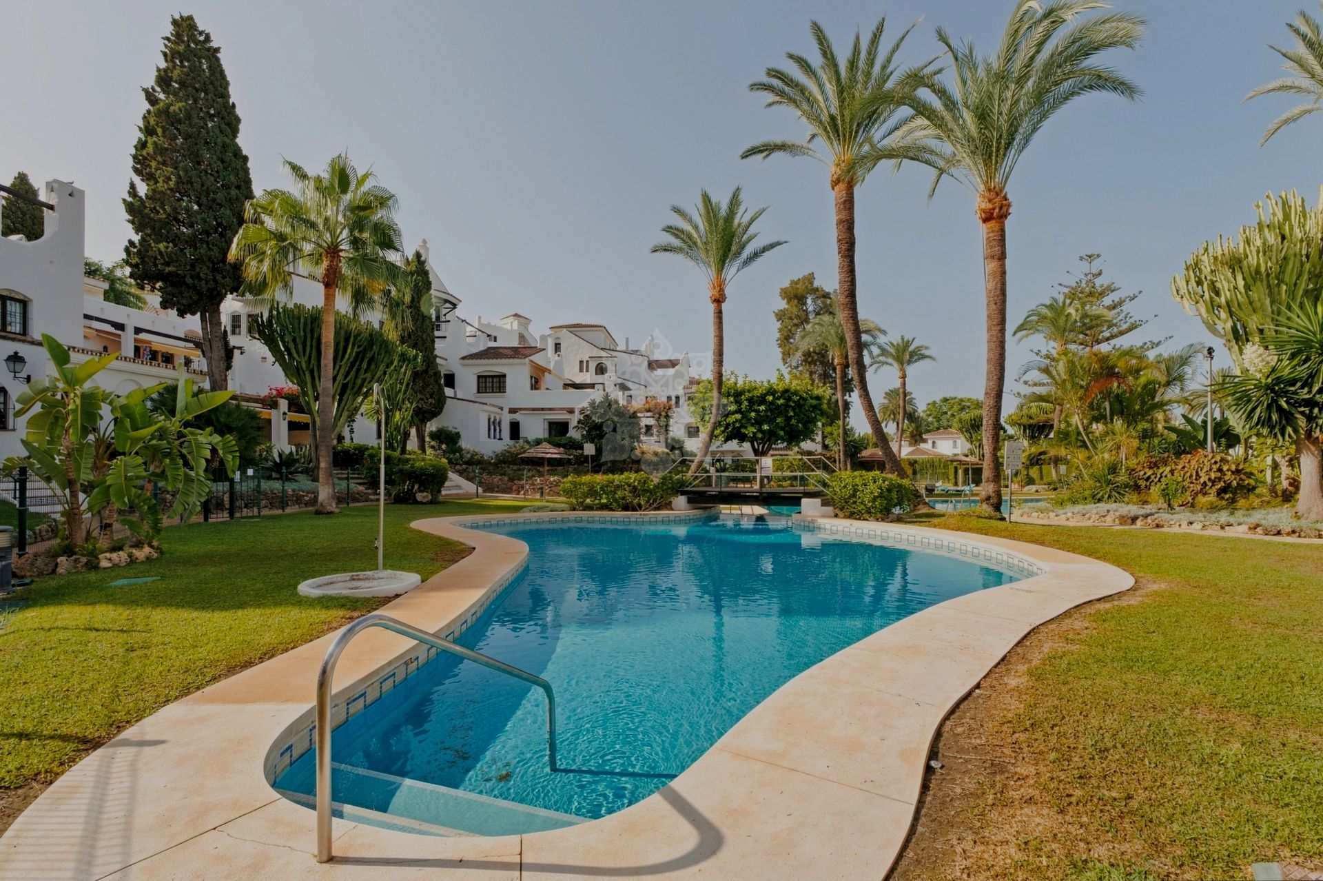 Apartment in Aldea Blanca, Marbella