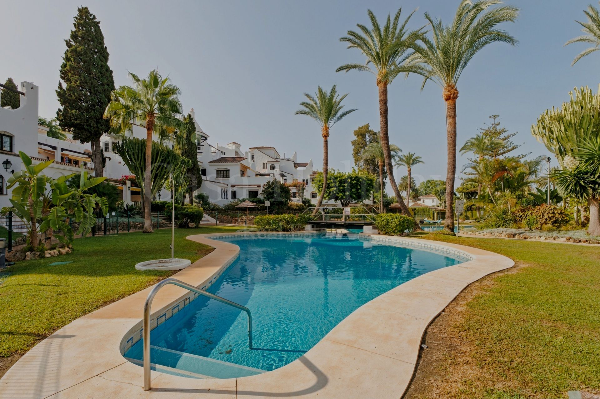 Apartment in Aldea Blanca, Marbella