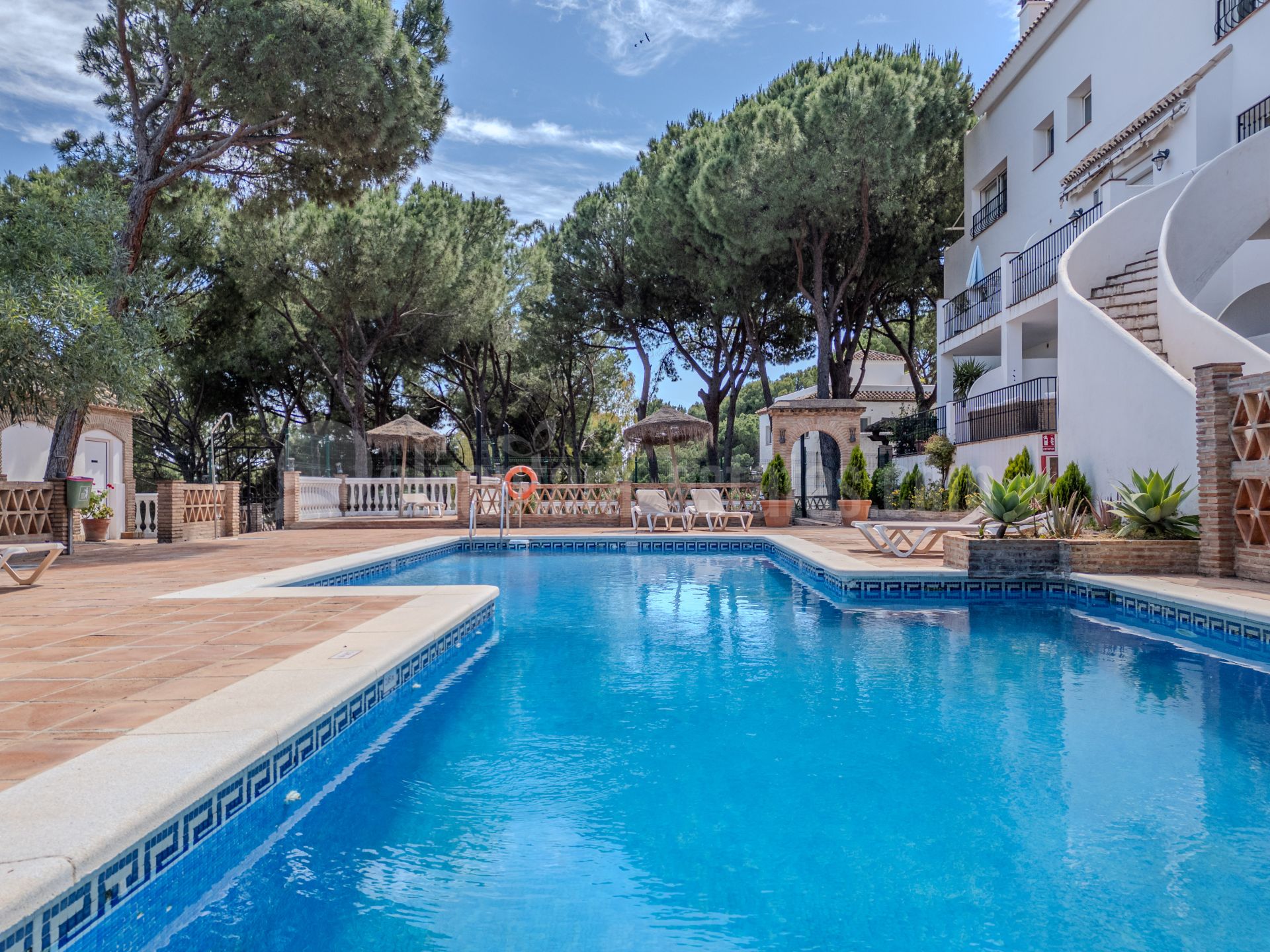 Apartamento en Los Pinos de Aloha, Marbella