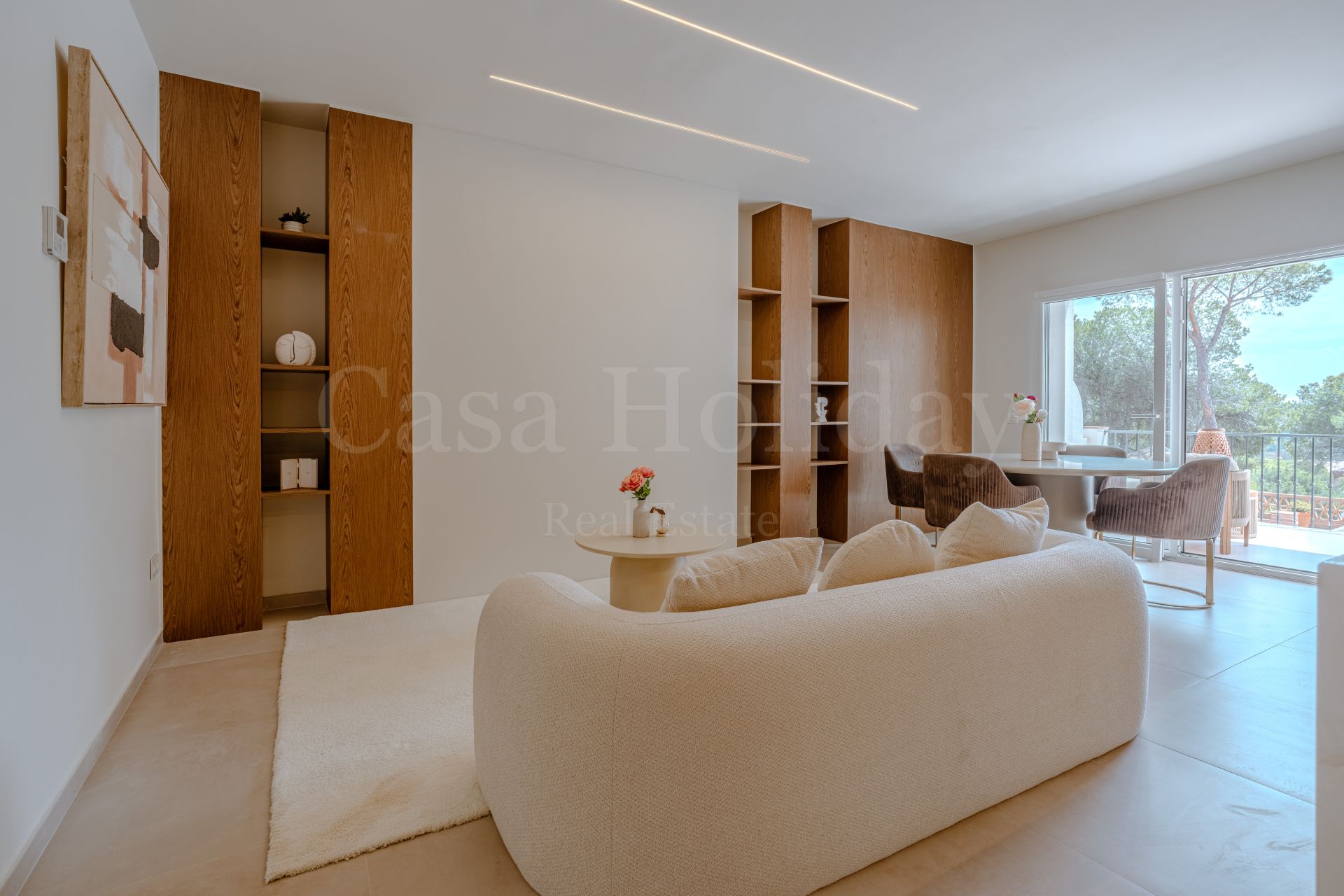 Apartment in Los Pinos de Aloha, Marbella