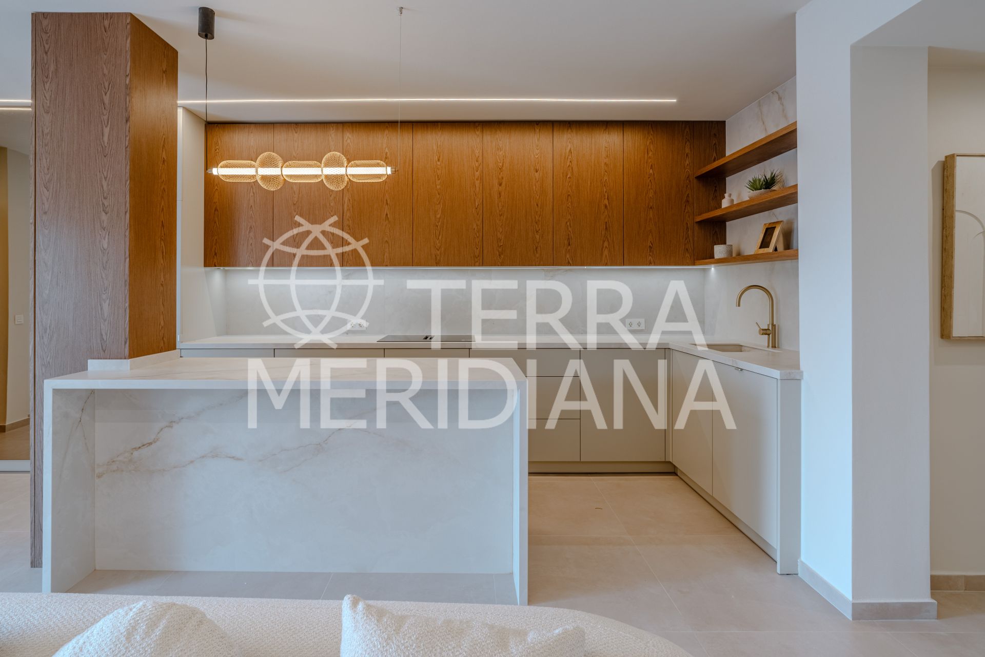Apartment in Los Pinos de Aloha, Marbella