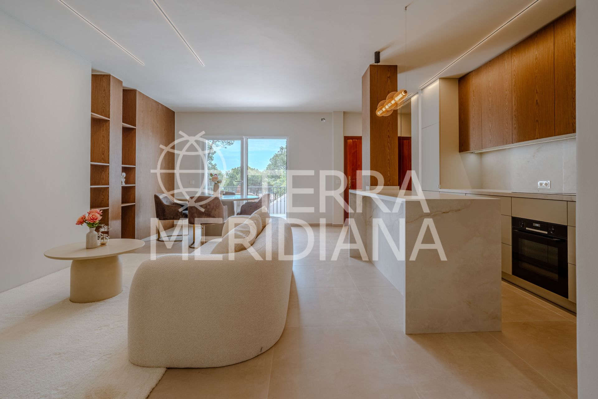 Apartment in Los Pinos de Aloha, Marbella