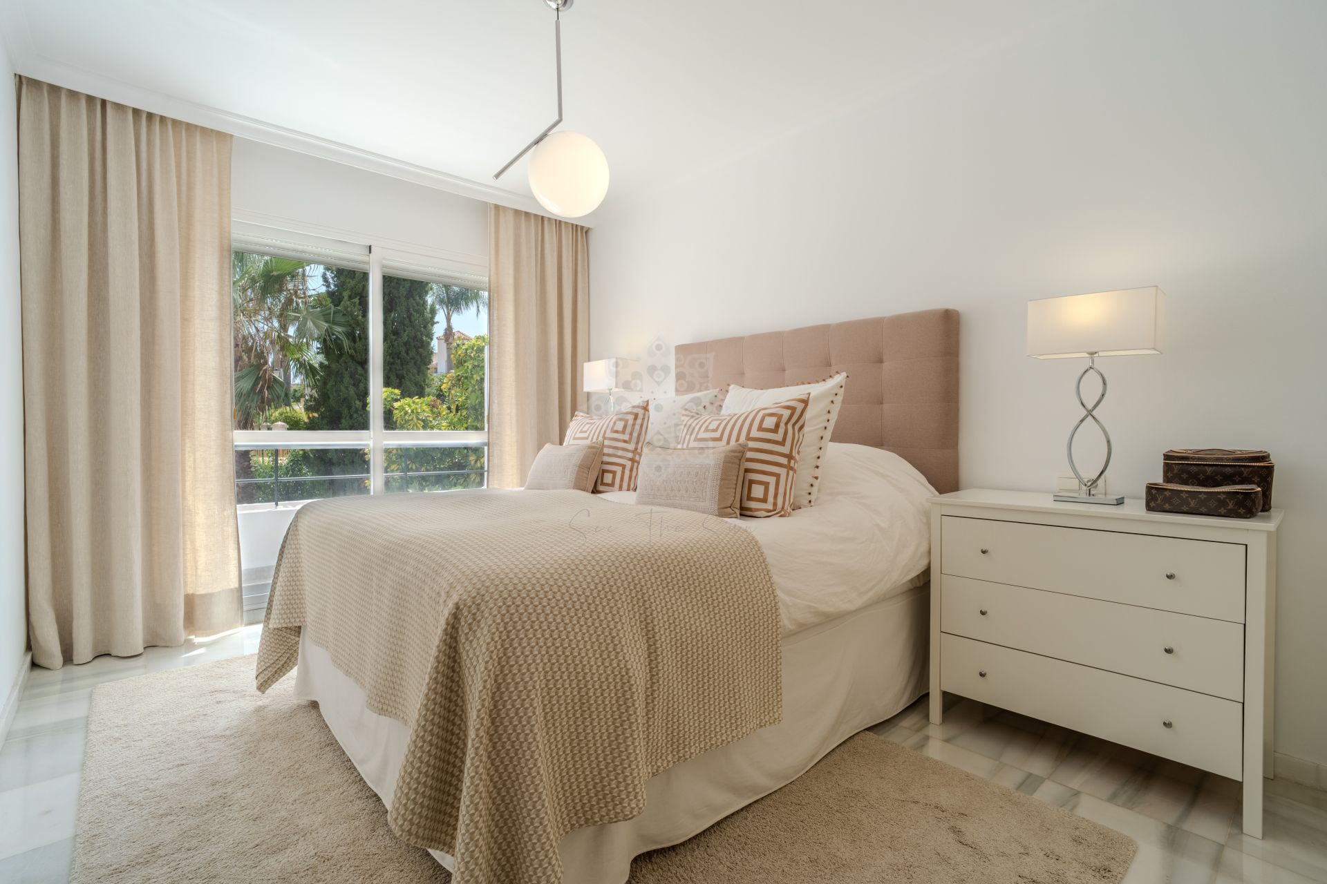 Apartment in Aloha, Marbella