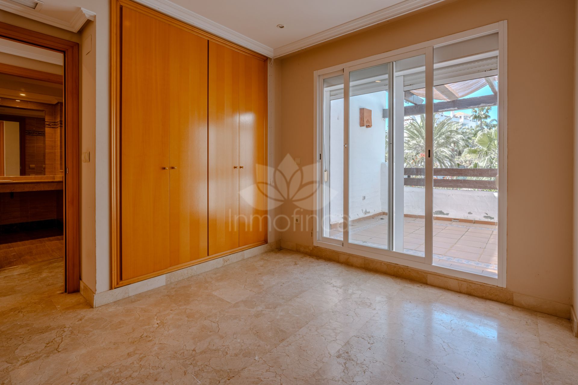 Semi Detached House in Selwo, Estepona