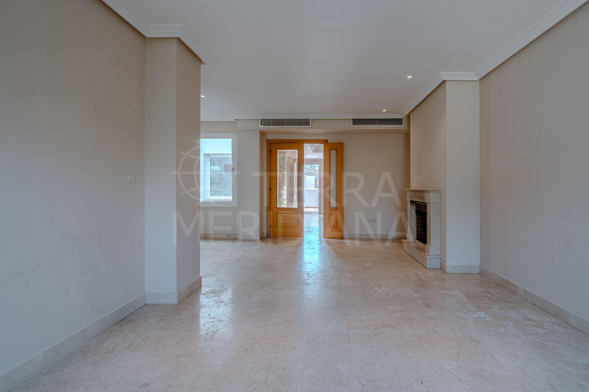 Semi Detached House in Selwo, Estepona