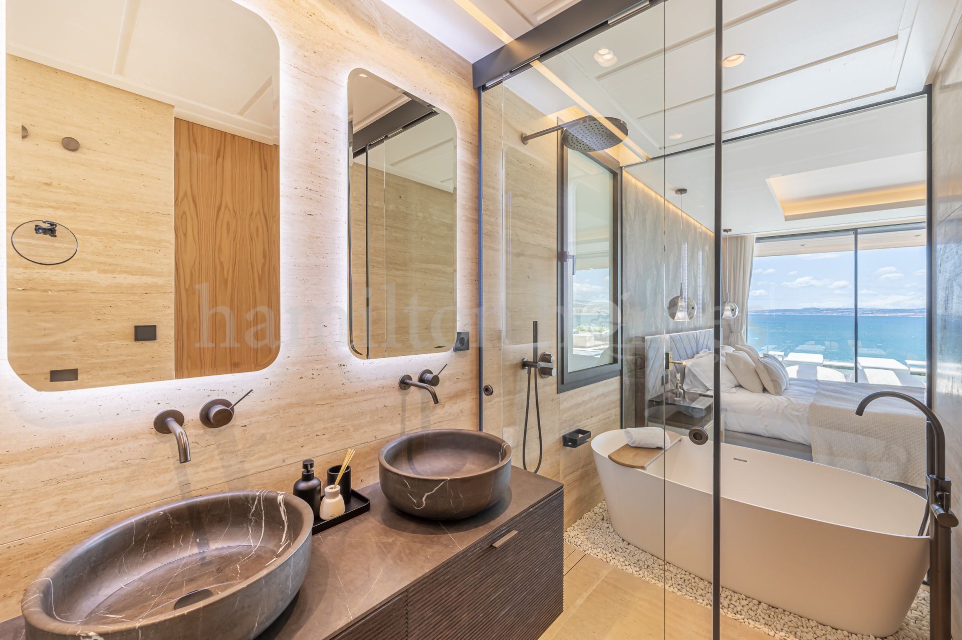 Development in Playa del Cristo, Estepona