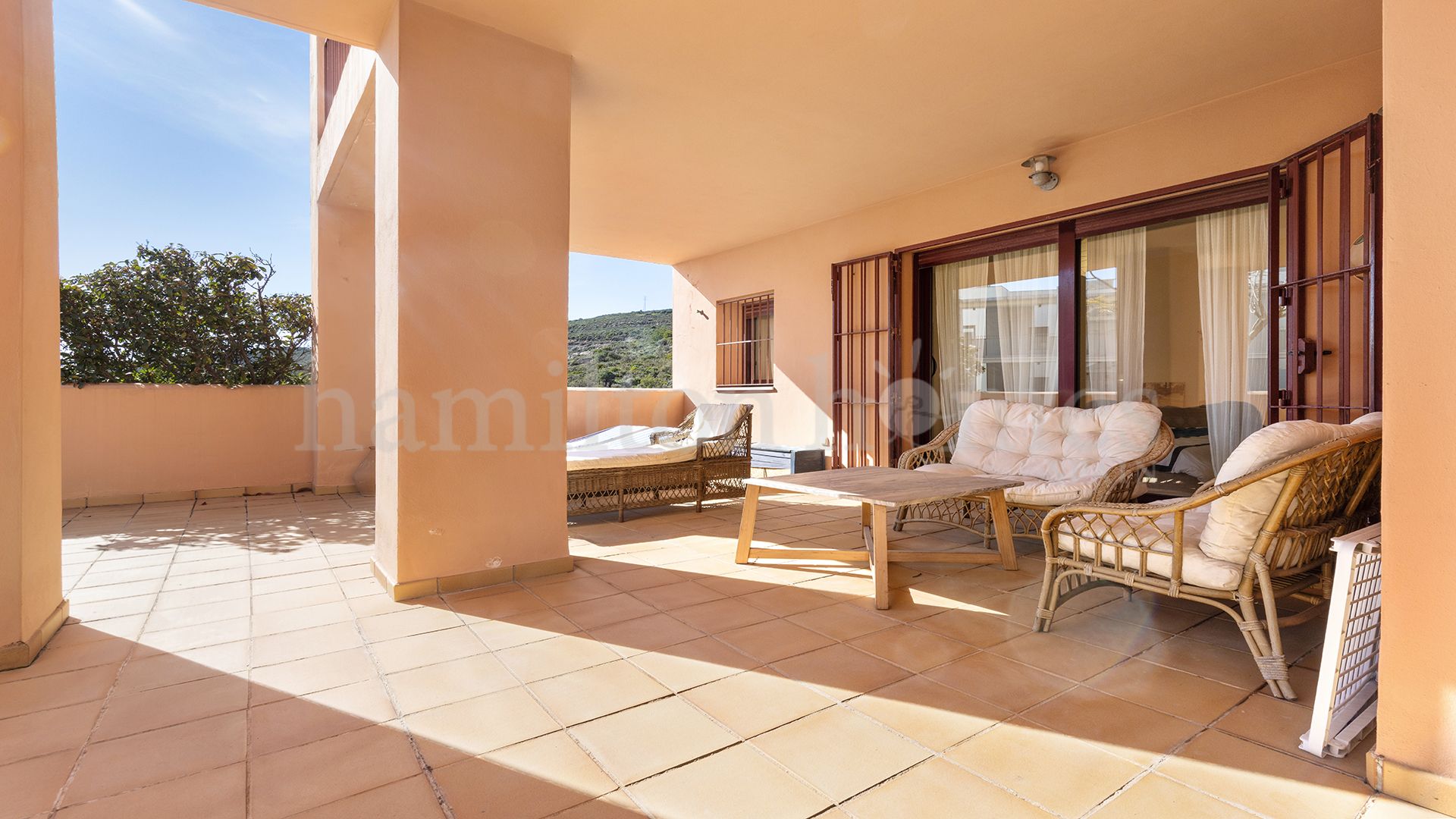 Ground Floor Apartment in Bahia de las Rocas, Manilva