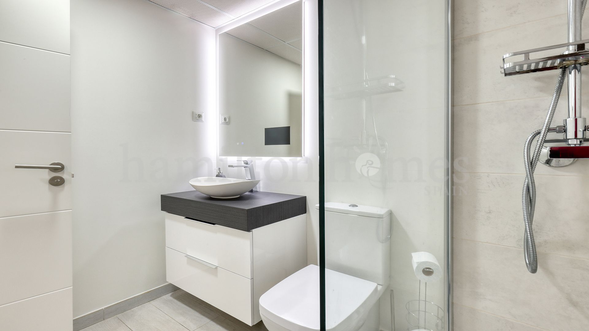 Town House in Bahia de las Rocas, Manilva