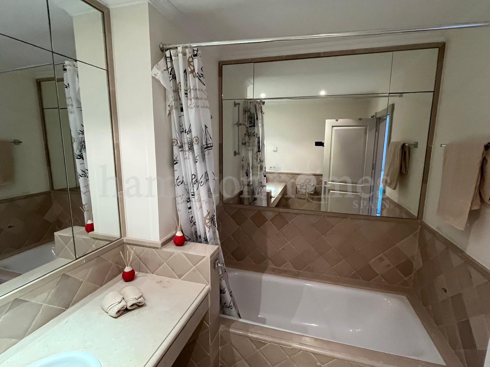 Apartamento en Finca Cortesin, Casares