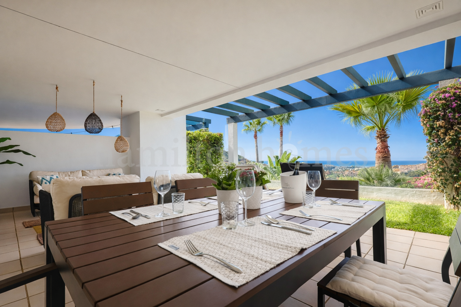 Ground Floor Apartment in Las Terrazas de Cortesín, Casares