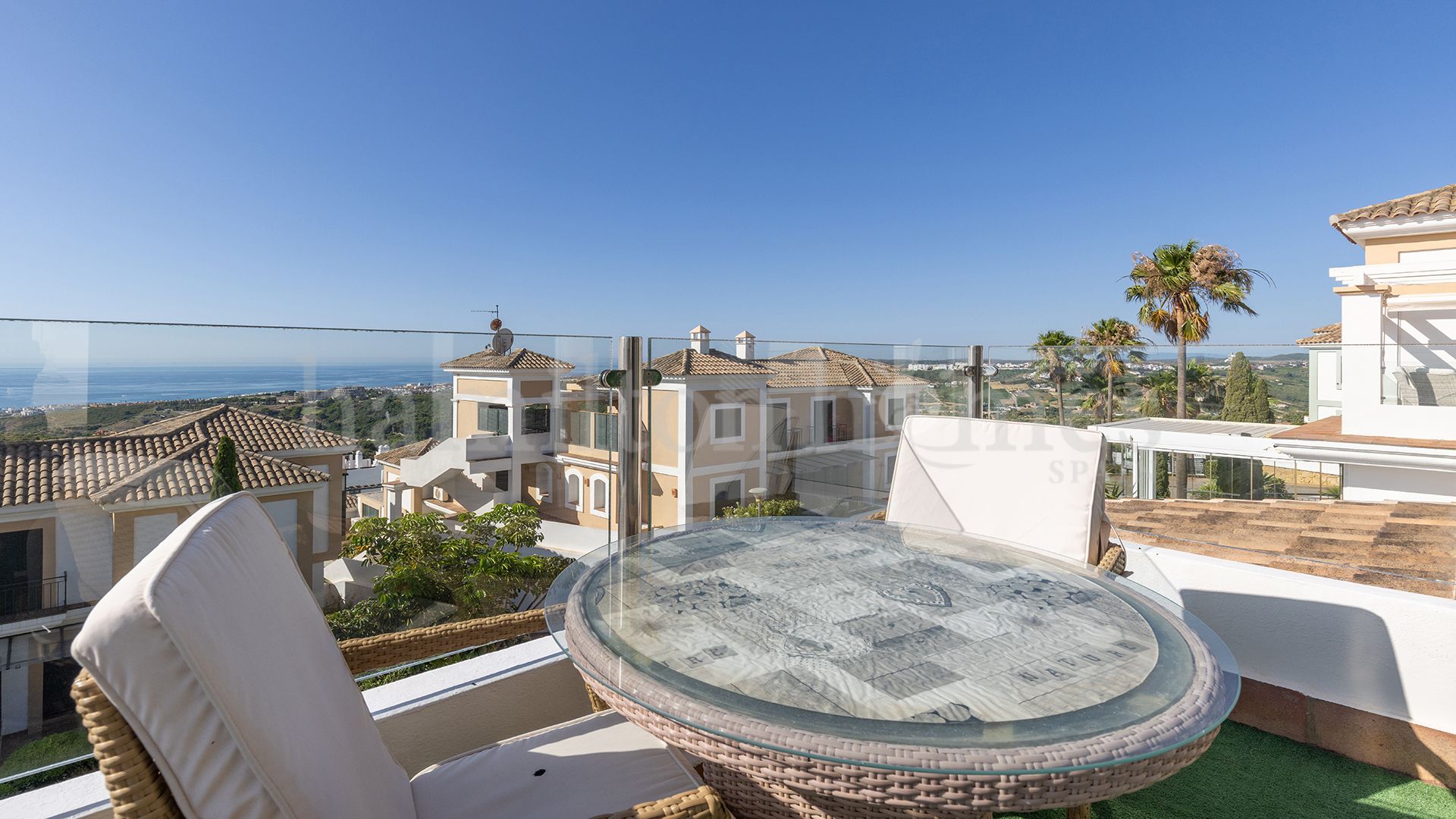 Penthouse in Doña Julia, Casares