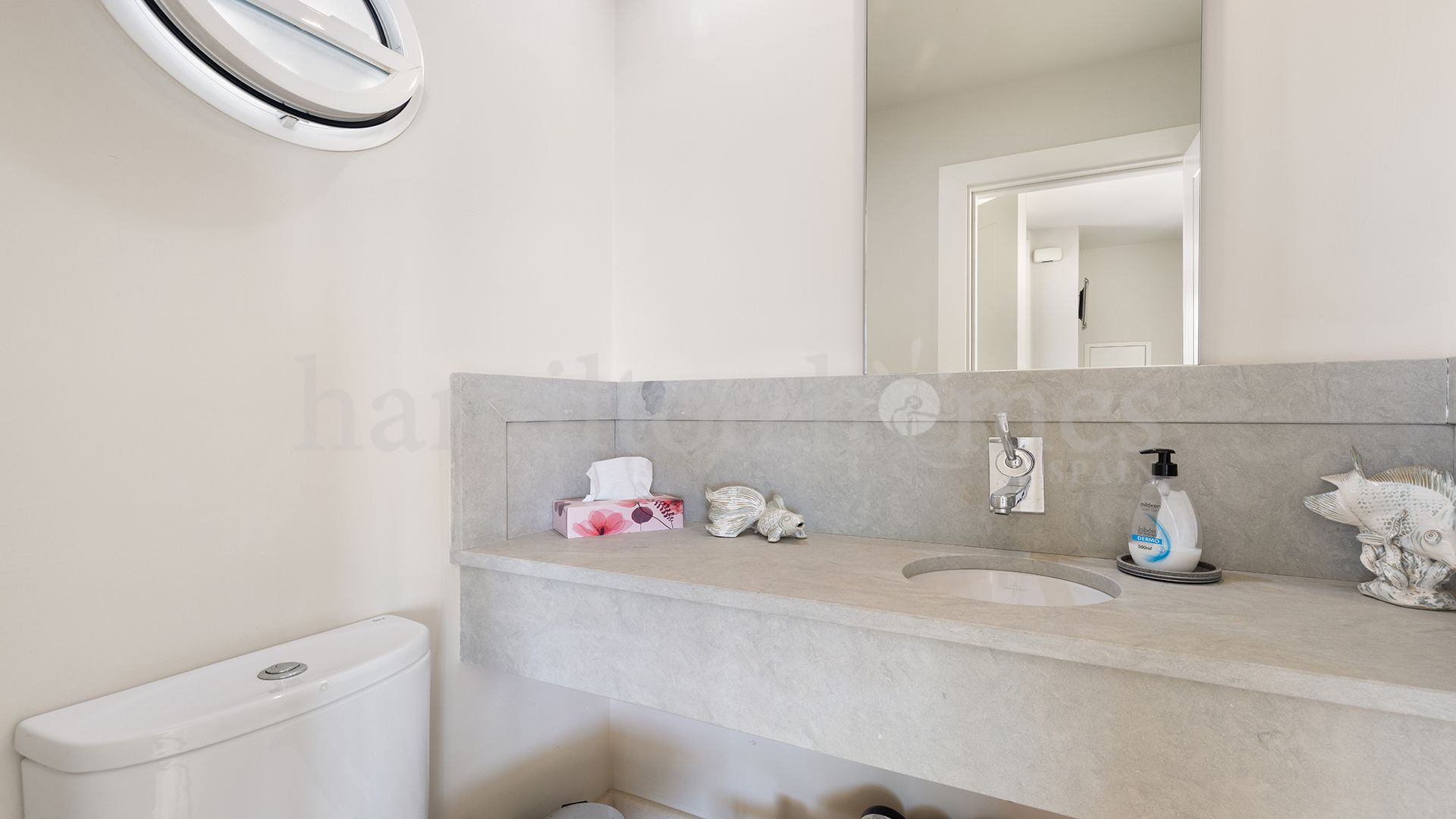 Penthouse in Doña Julia, Casares