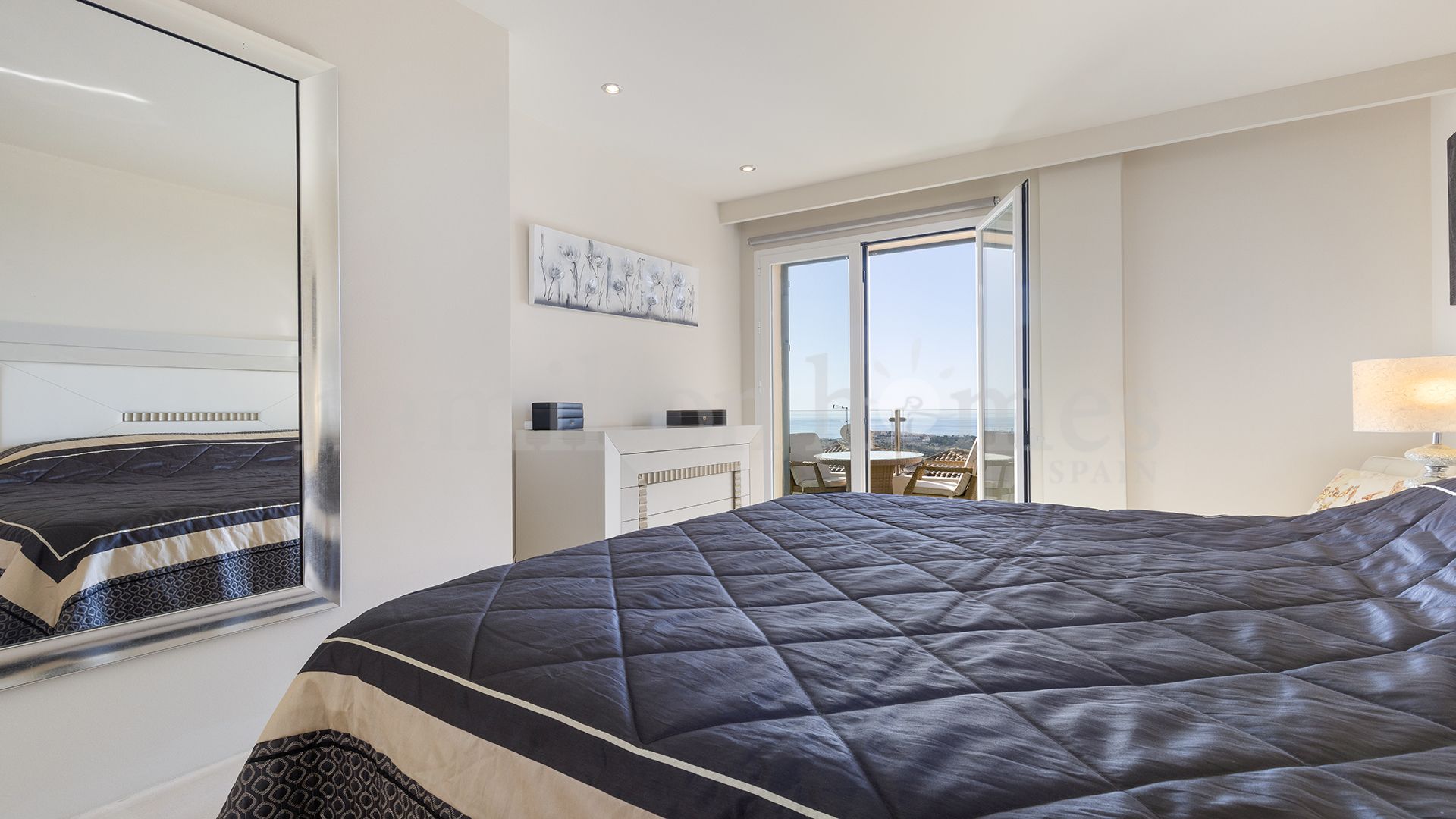 Penthouse in Doña Julia, Casares