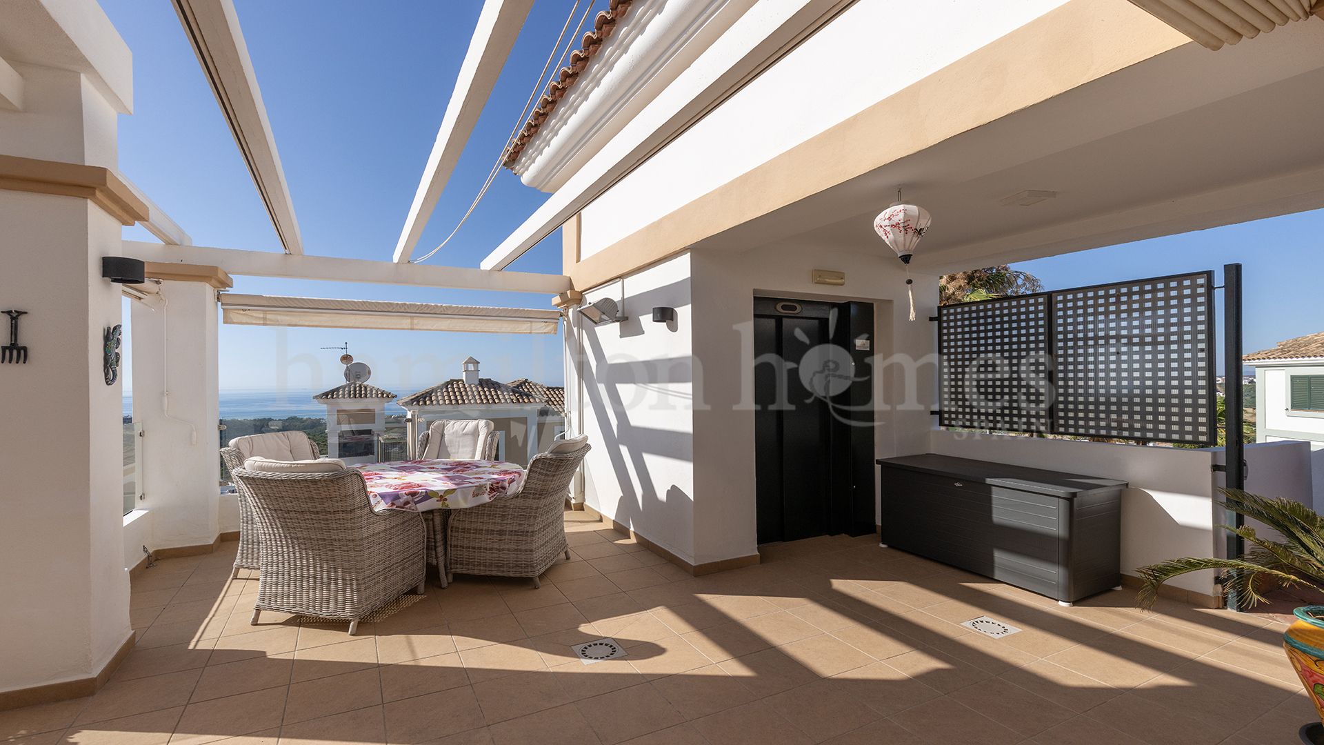 Penthouse in Doña Julia, Casares