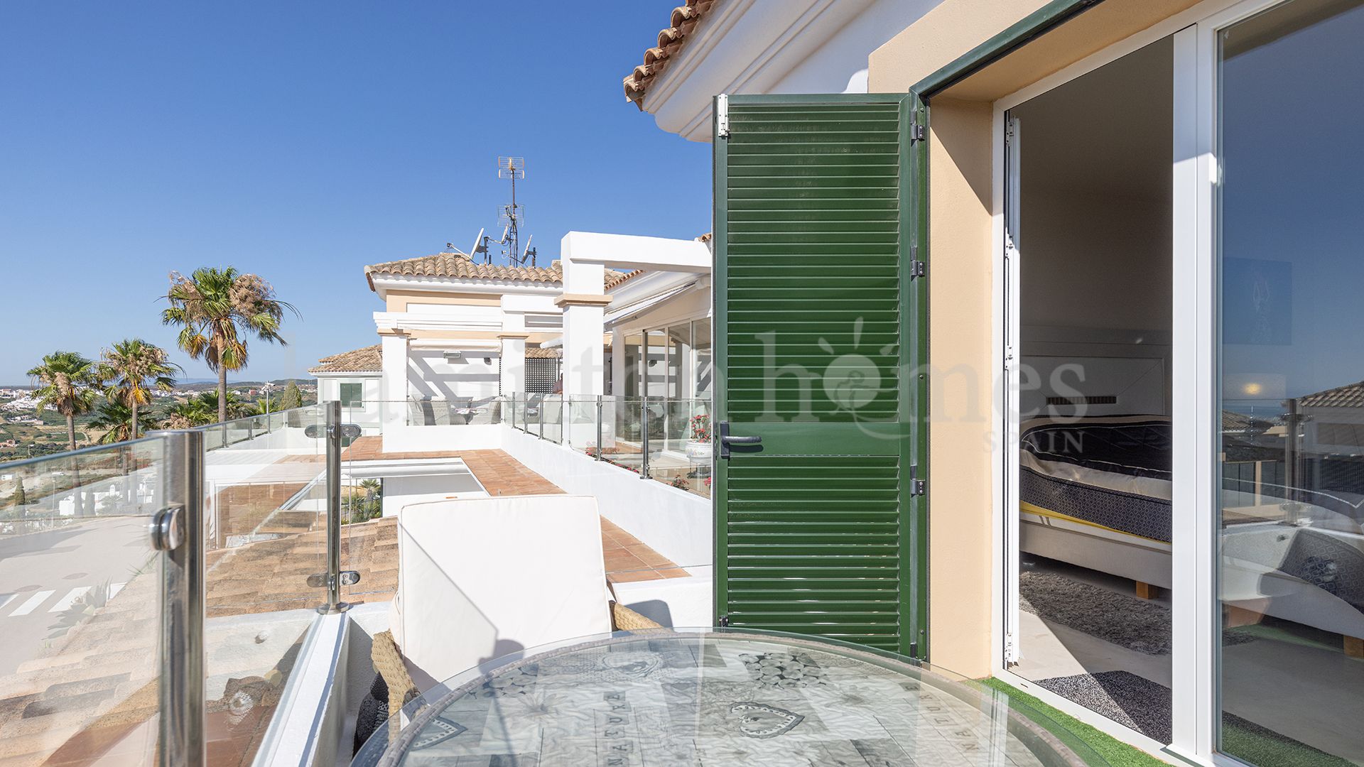 Penthouse in Doña Julia, Casares