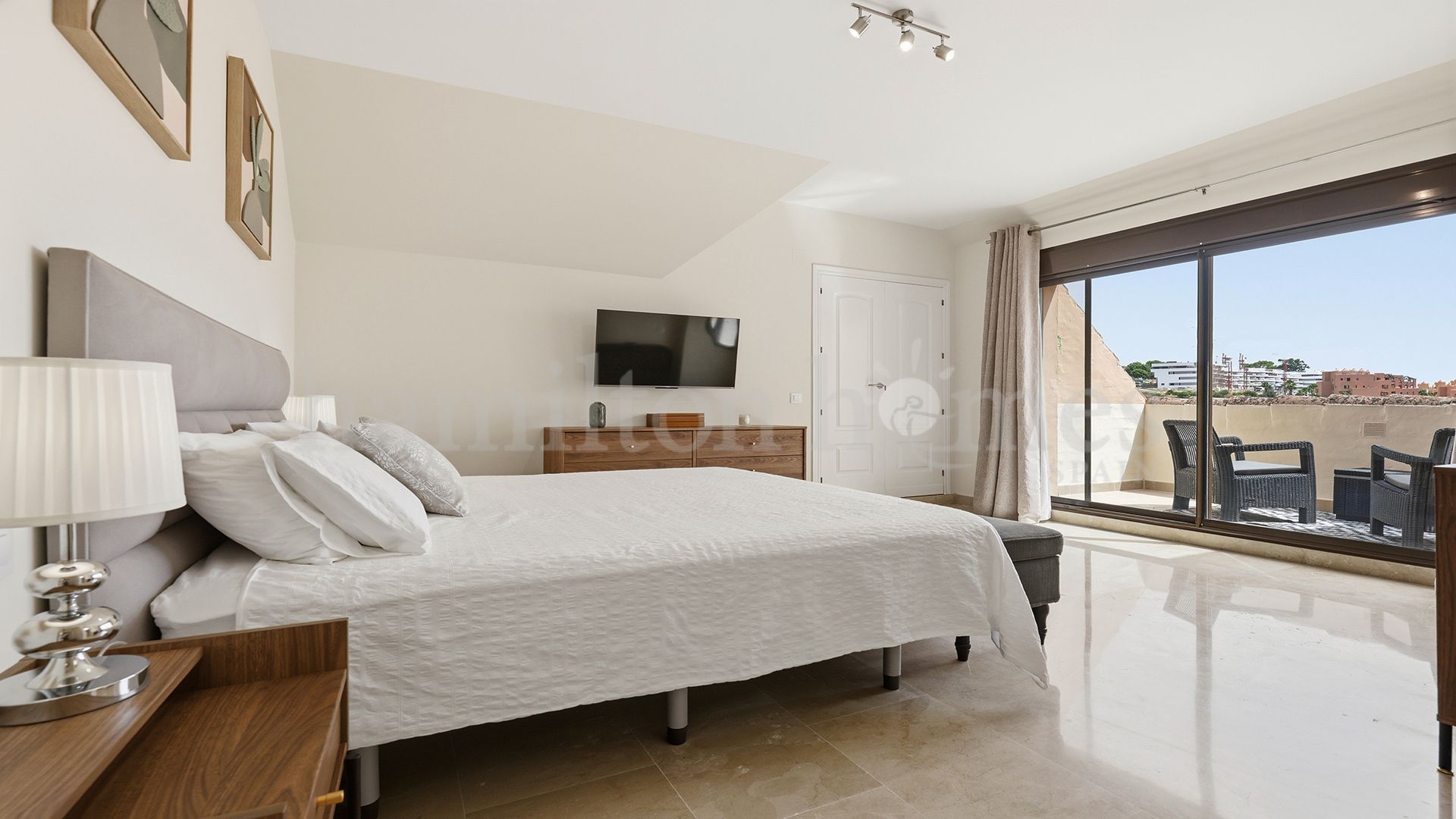 Penthouse in Duquesa Village, Manilva