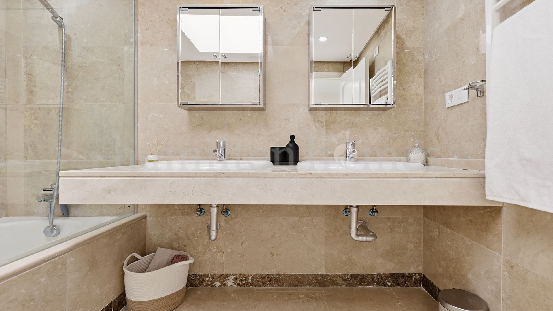 Penthouse in Duquesa Village, Manilva