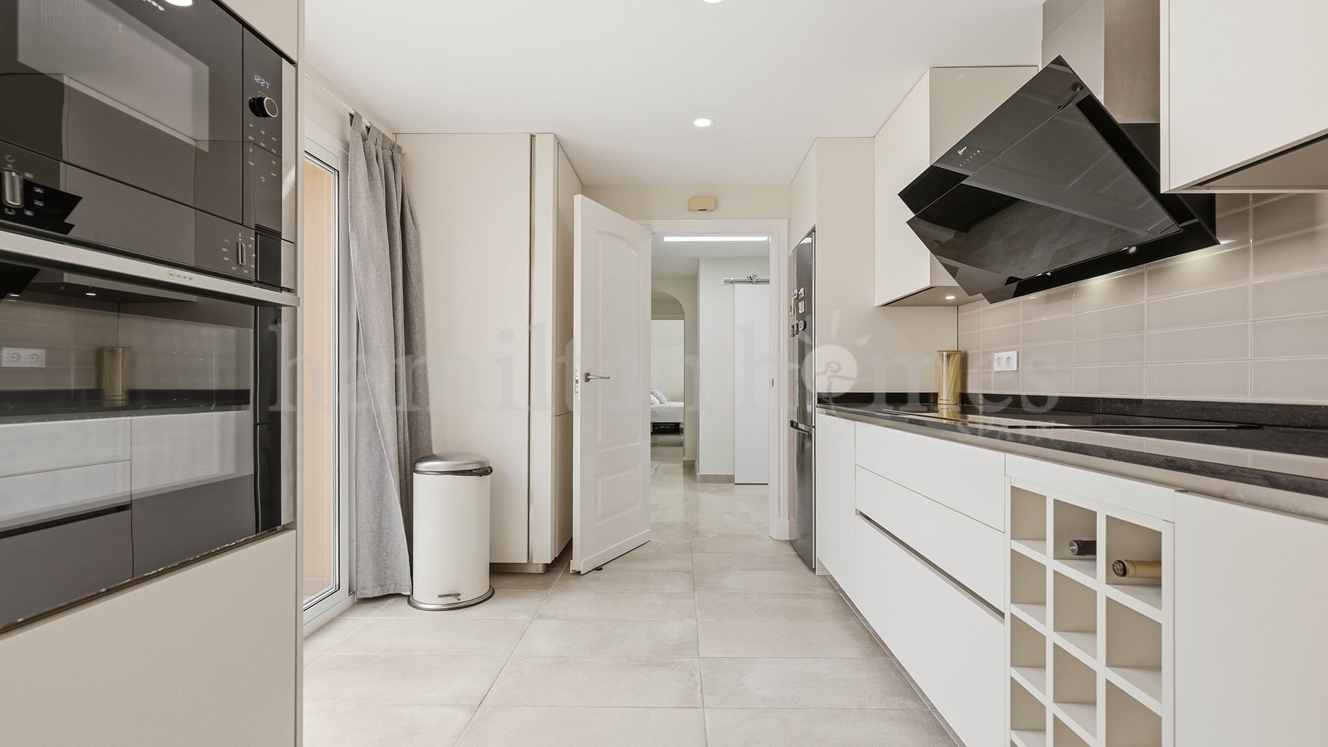 Penthouse in Duquesa Village, Manilva