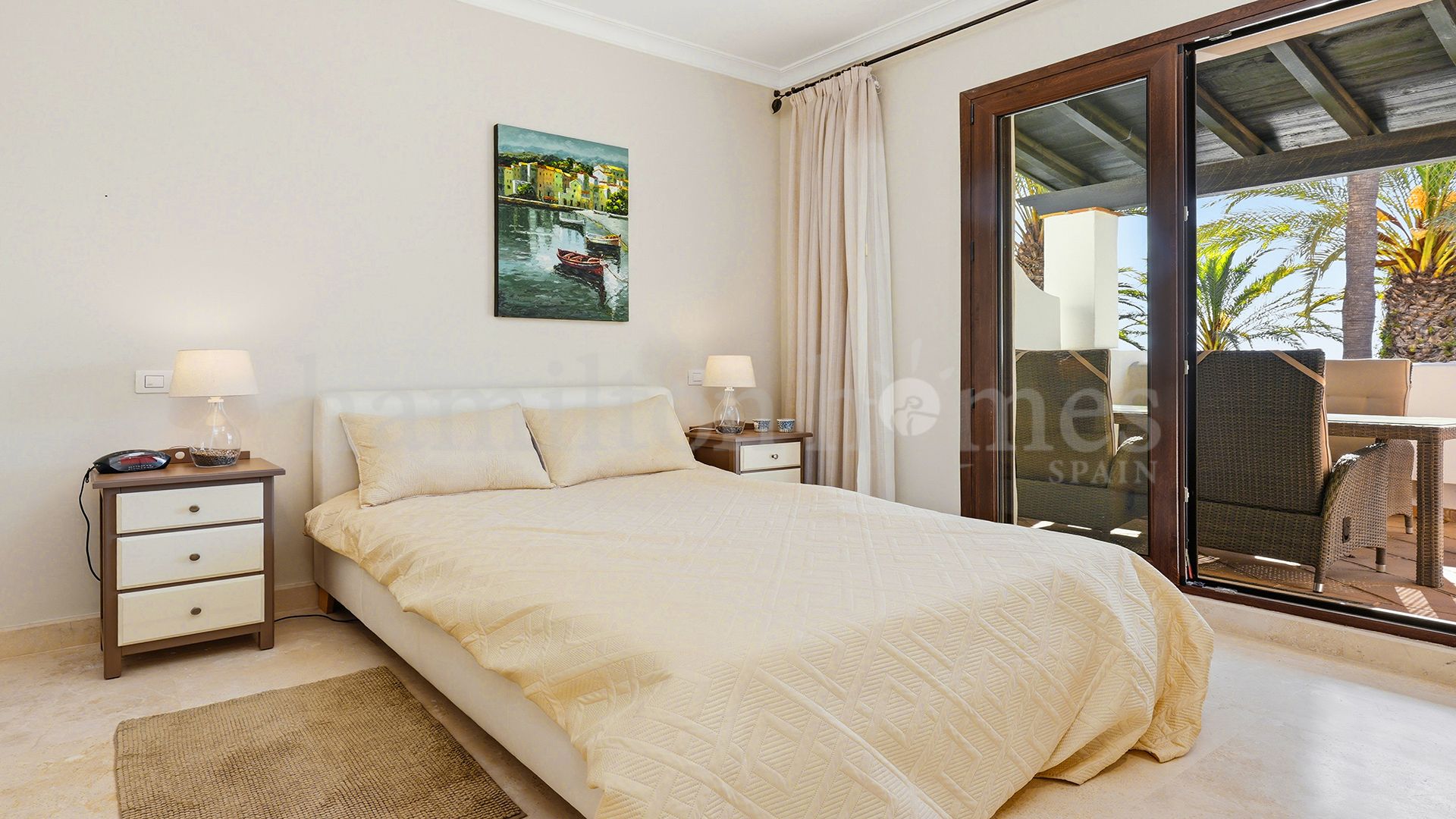 Apartamento en Altos de Cortesín, Casares
