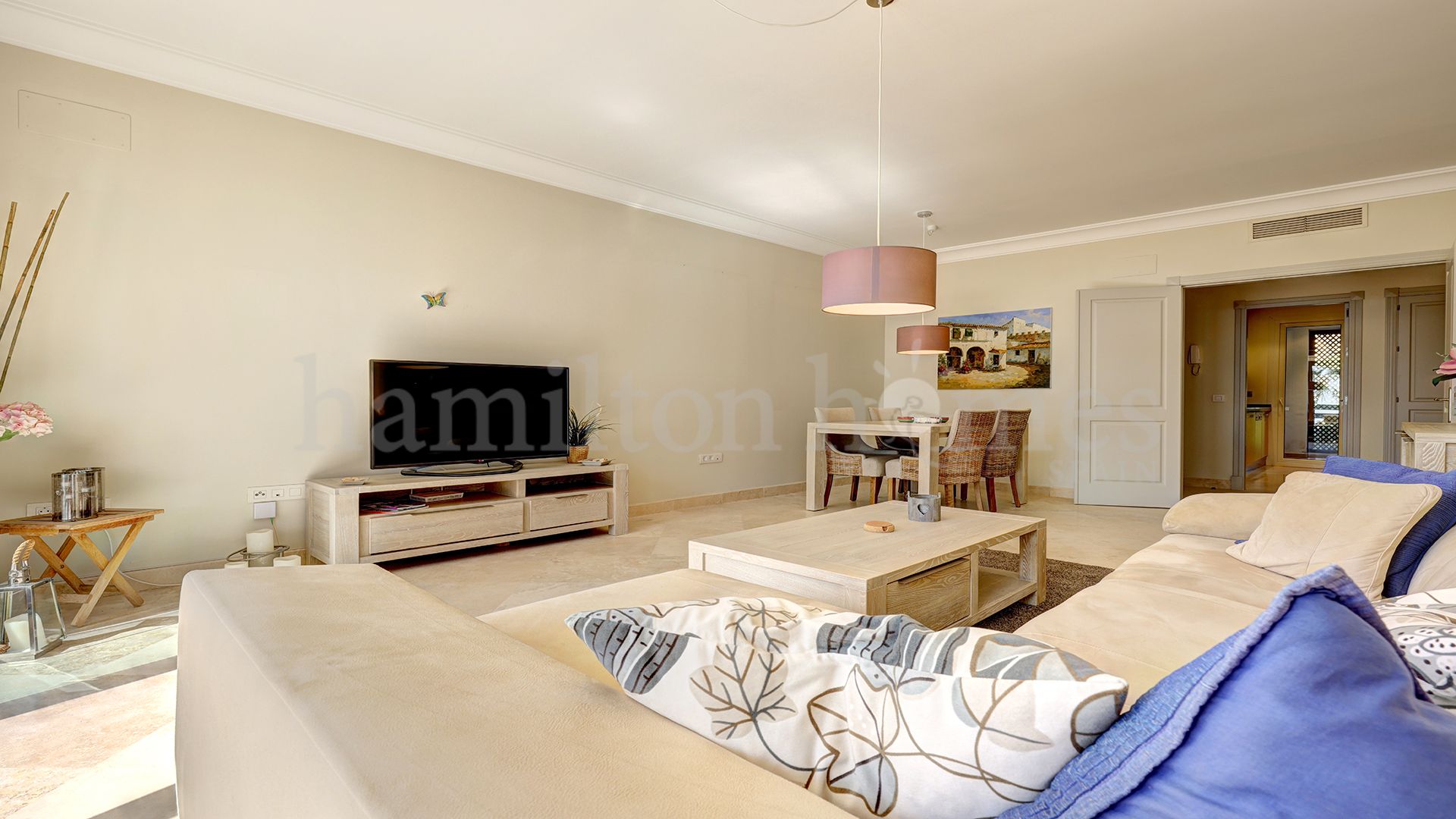 Apartamento en Altos de Cortesín, Casares