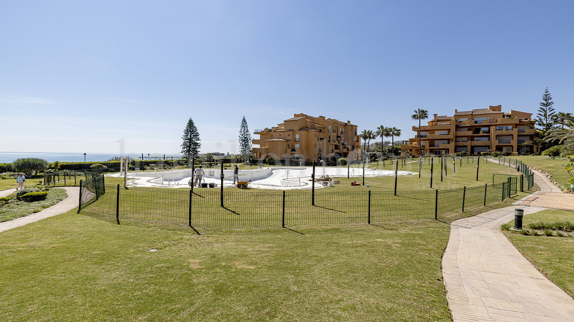 Apartamento en Los Granados de Duquesa, Manilva