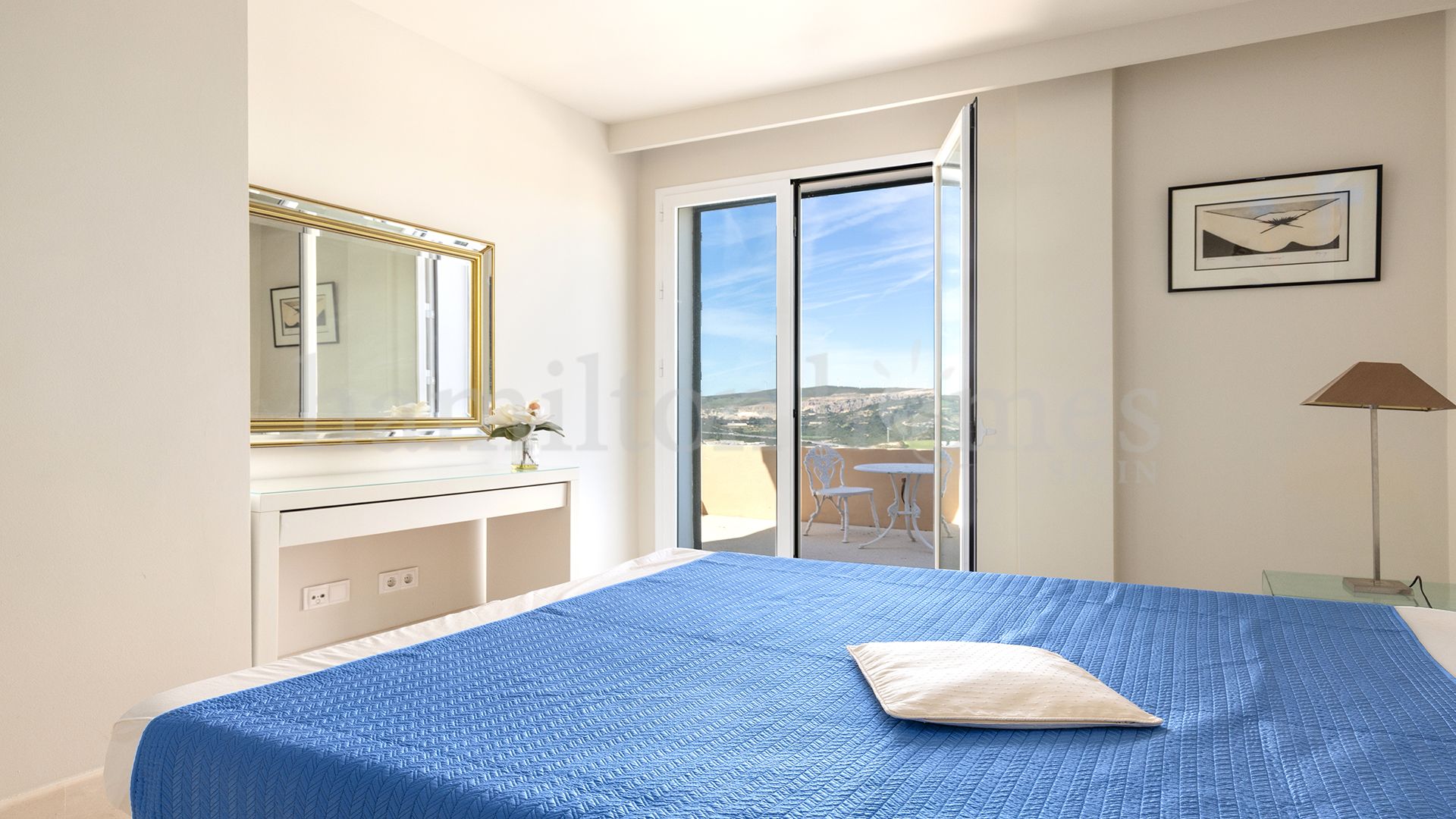 Penthouse in Doña Julia, Casares