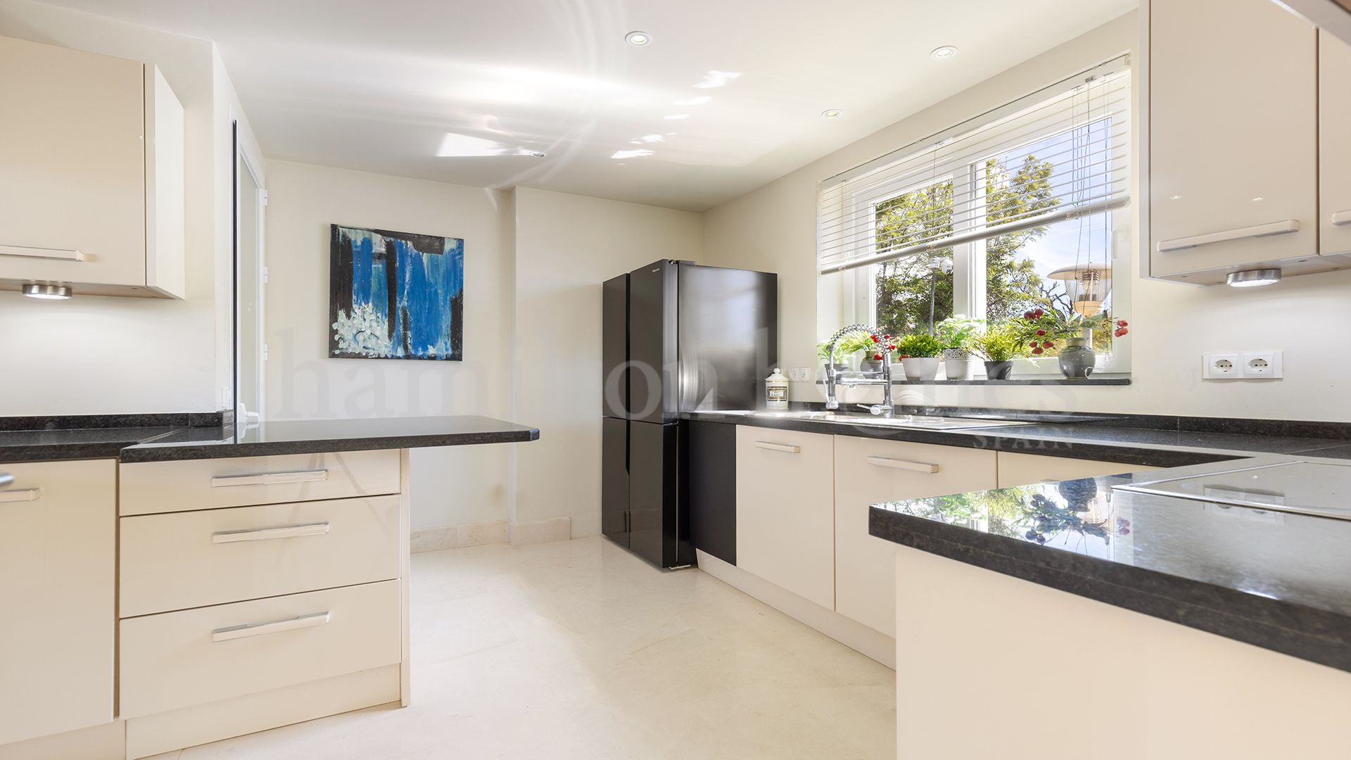 Penthouse in Doña Julia, Casares