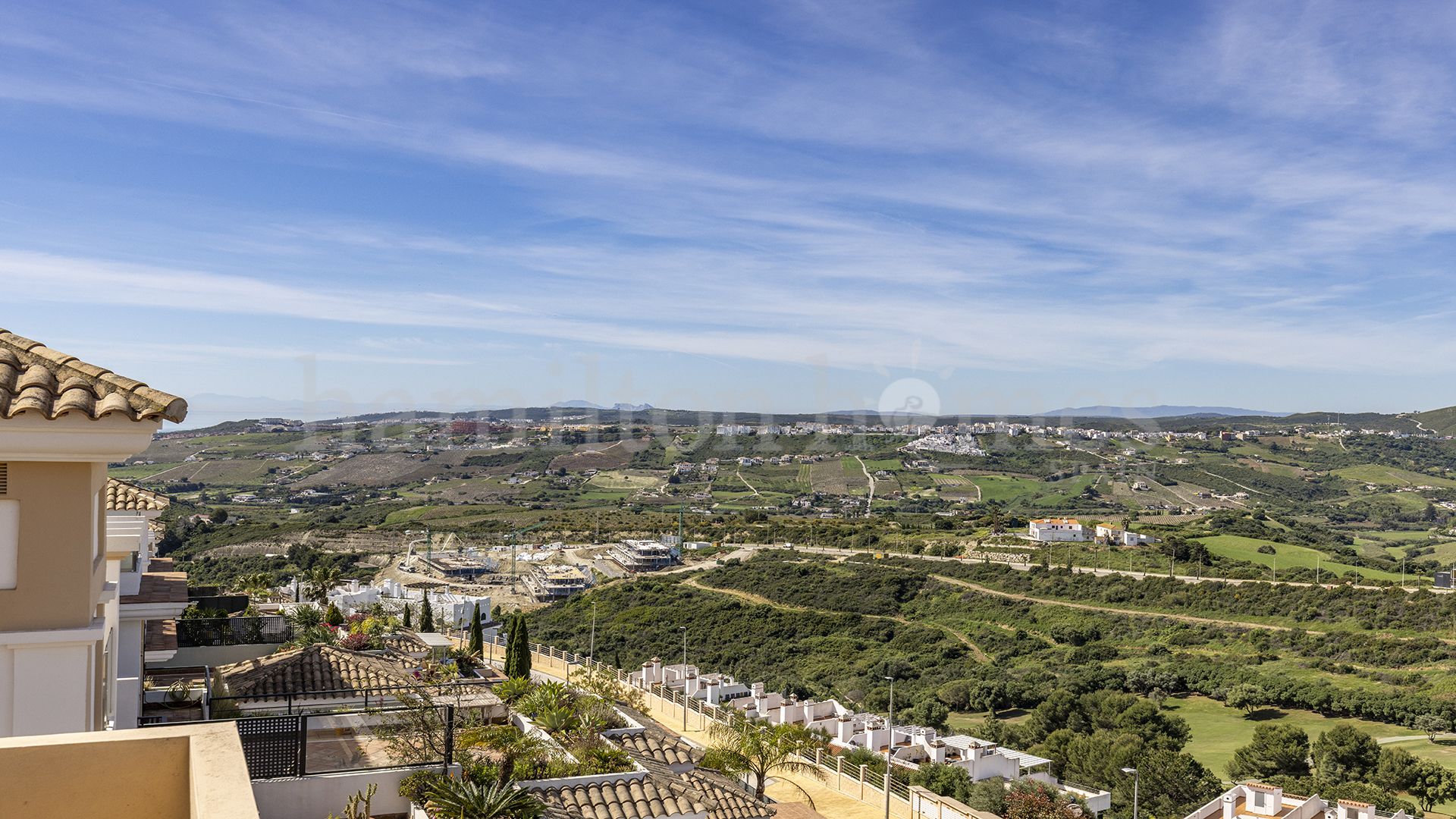 Penthouse in Doña Julia, Casares