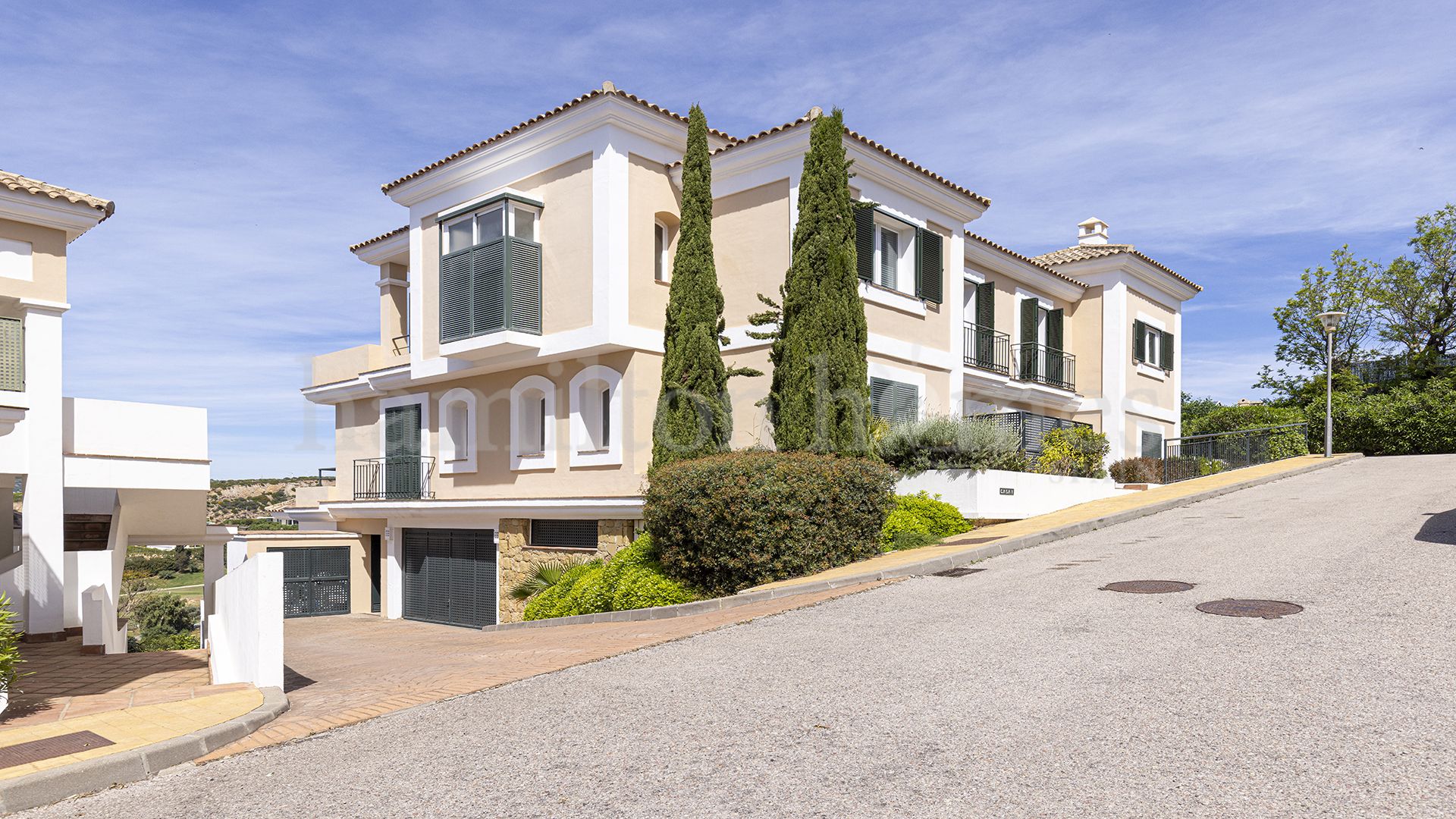 Penthouse in Doña Julia, Casares
