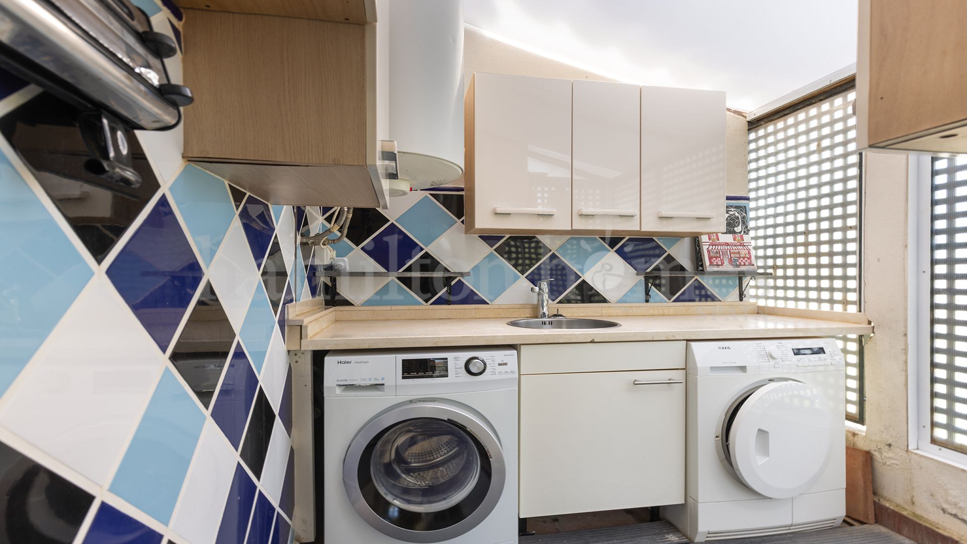 Penthouse in Doña Julia, Casares