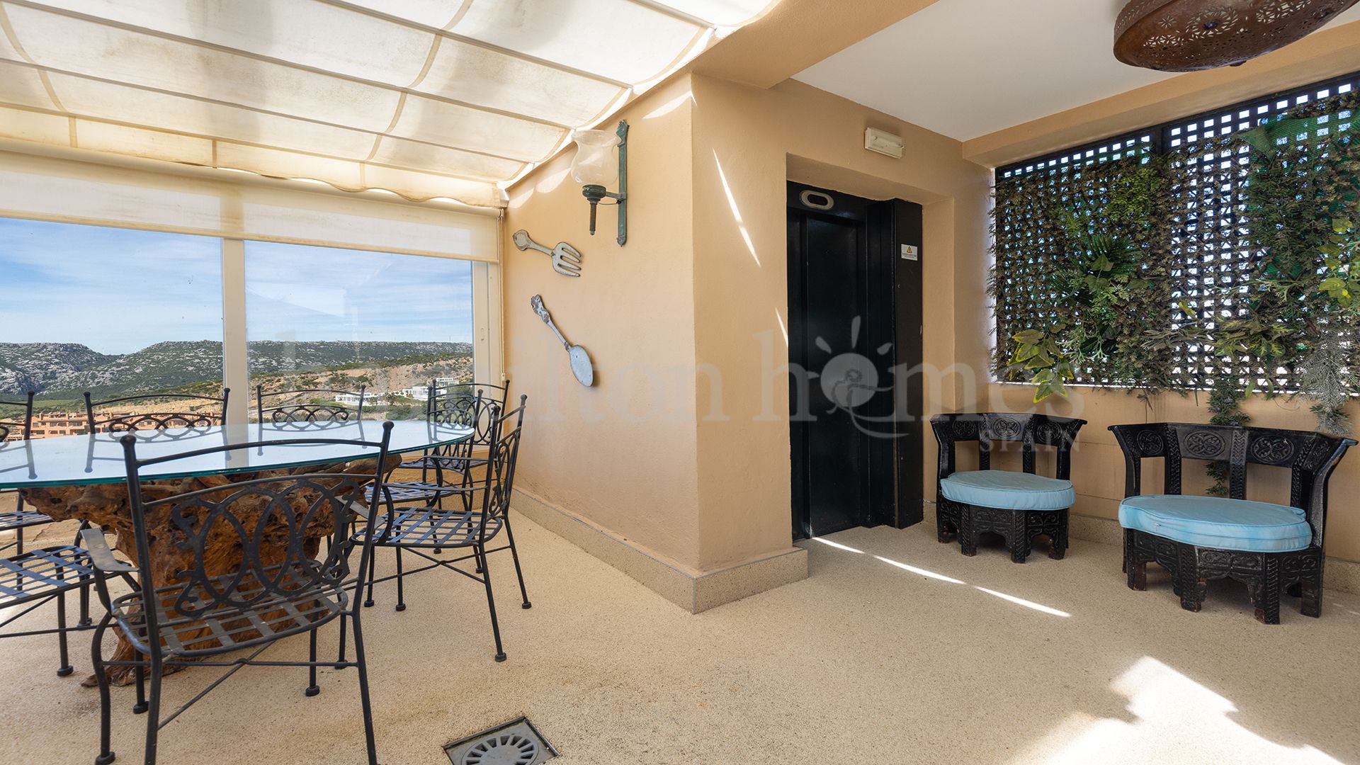 Penthouse in Doña Julia, Casares