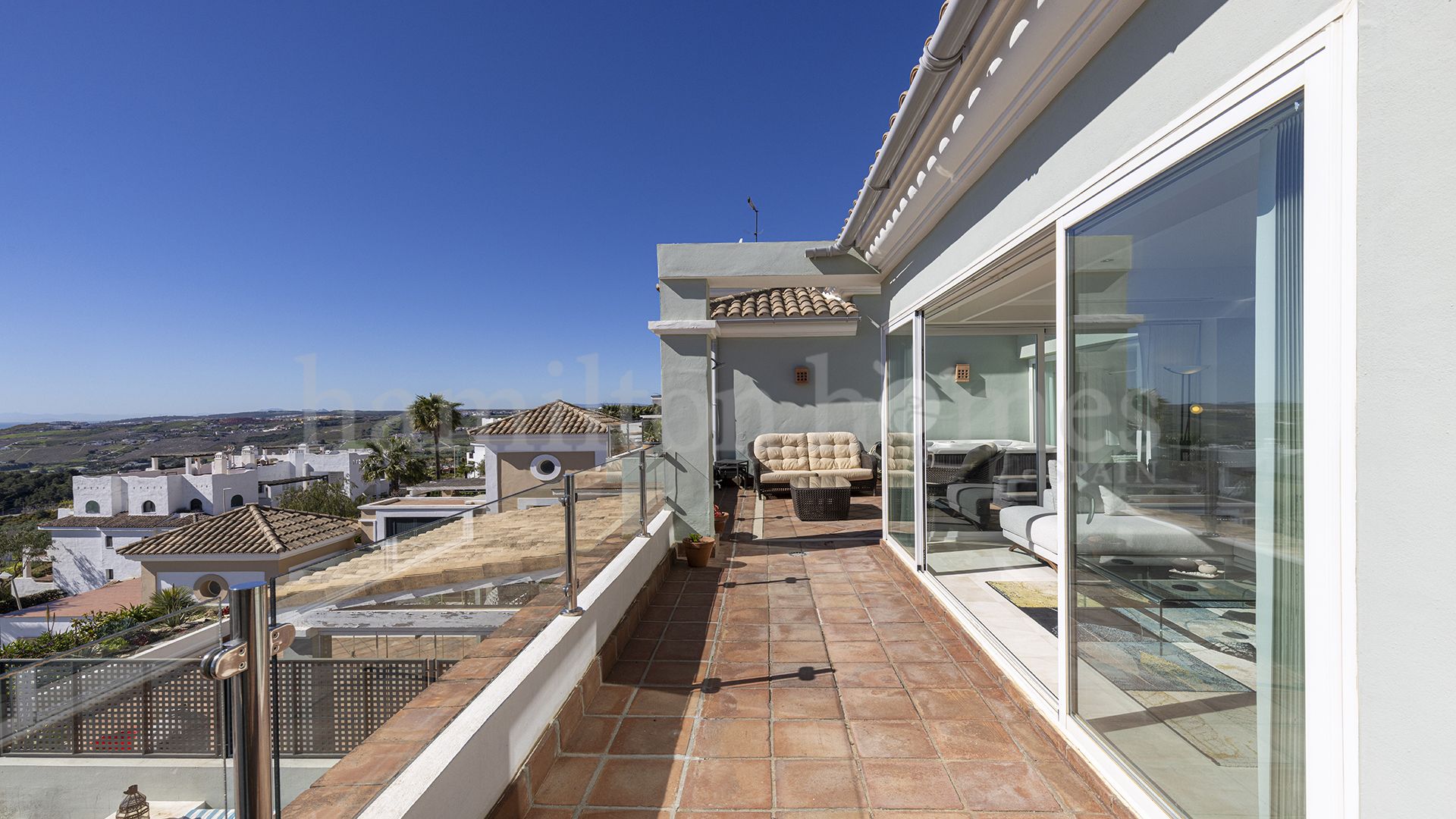 Penthouse in Doña Julia, Casares