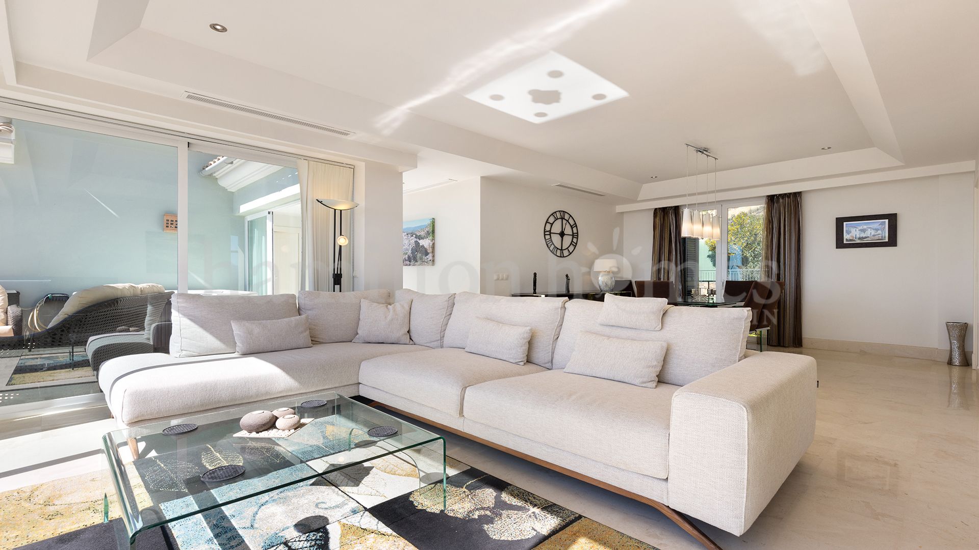 Penthouse in Doña Julia, Casares