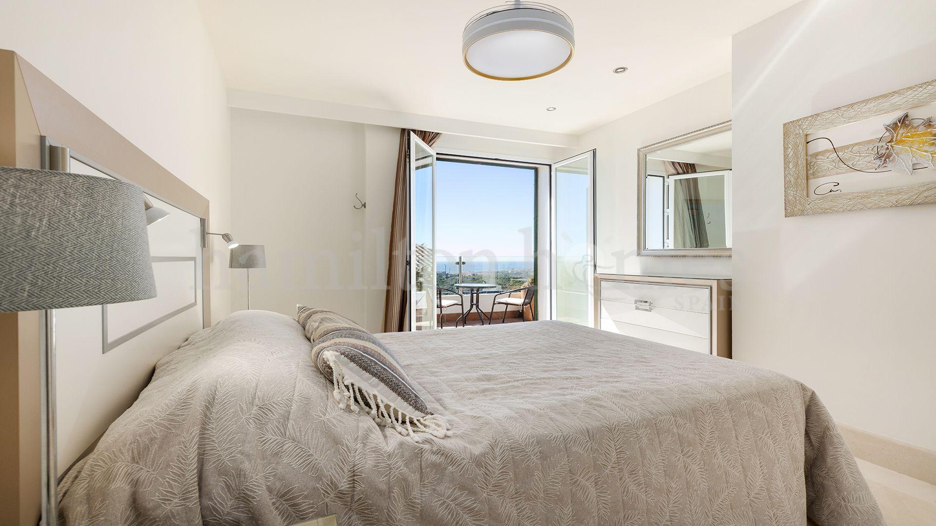 Penthouse in Doña Julia, Casares