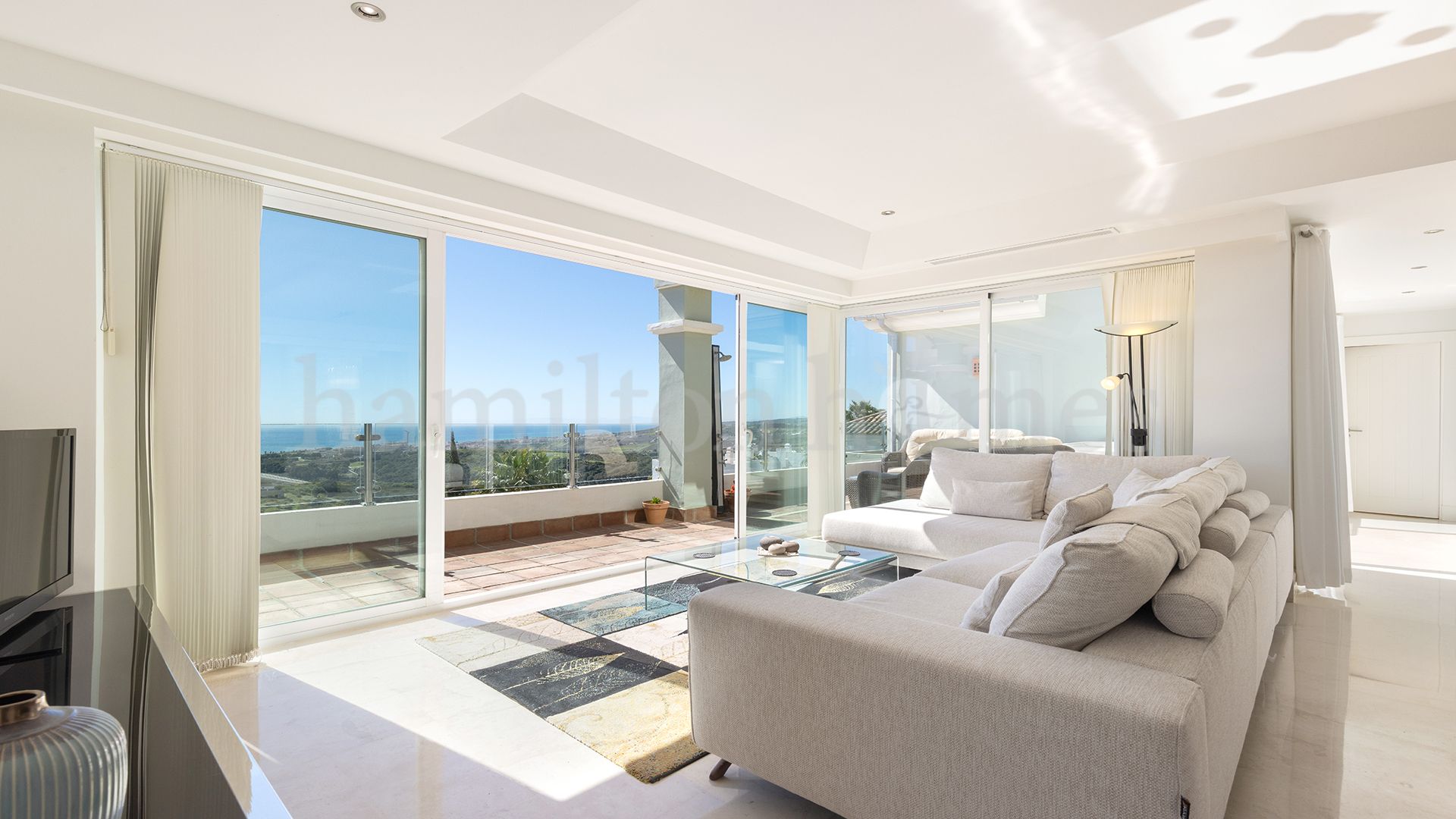 Penthouse in Doña Julia, Casares