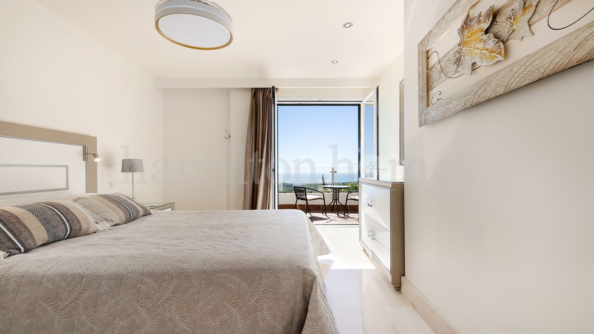 Penthouse in Doña Julia, Casares