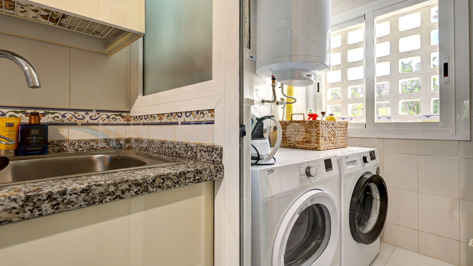 Apartamento Planta Baja en Duquesa Village, Manilva