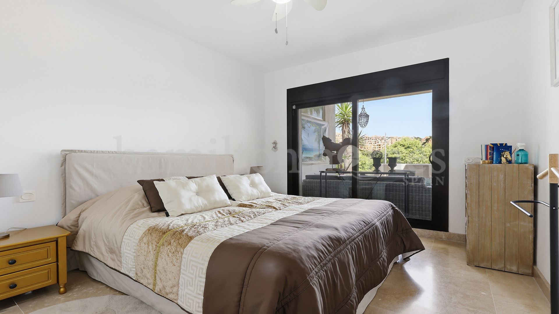 Apartamento Planta Baja en Duquesa Village, Manilva