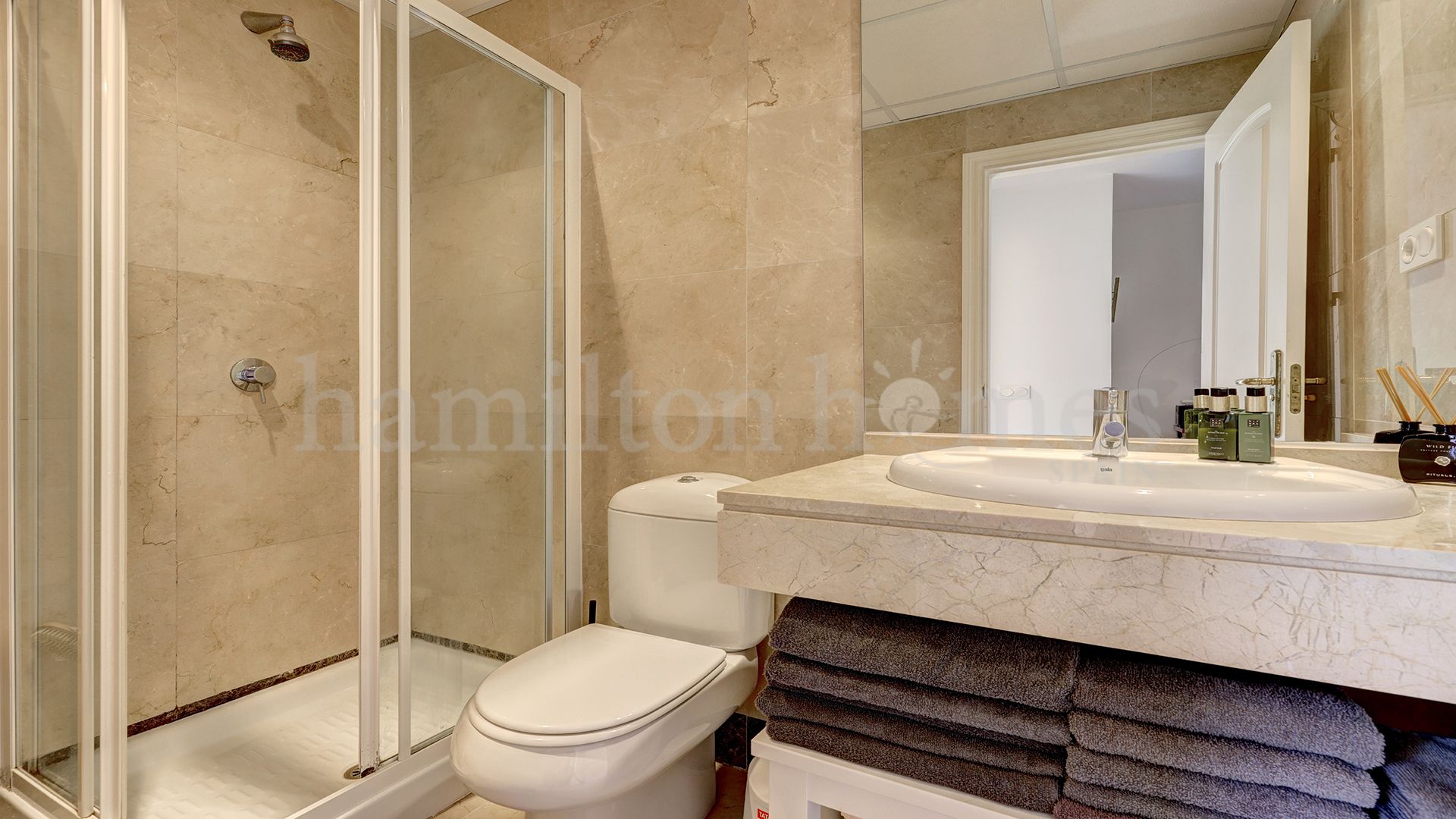 Apartamento Planta Baja en Duquesa Village, Manilva