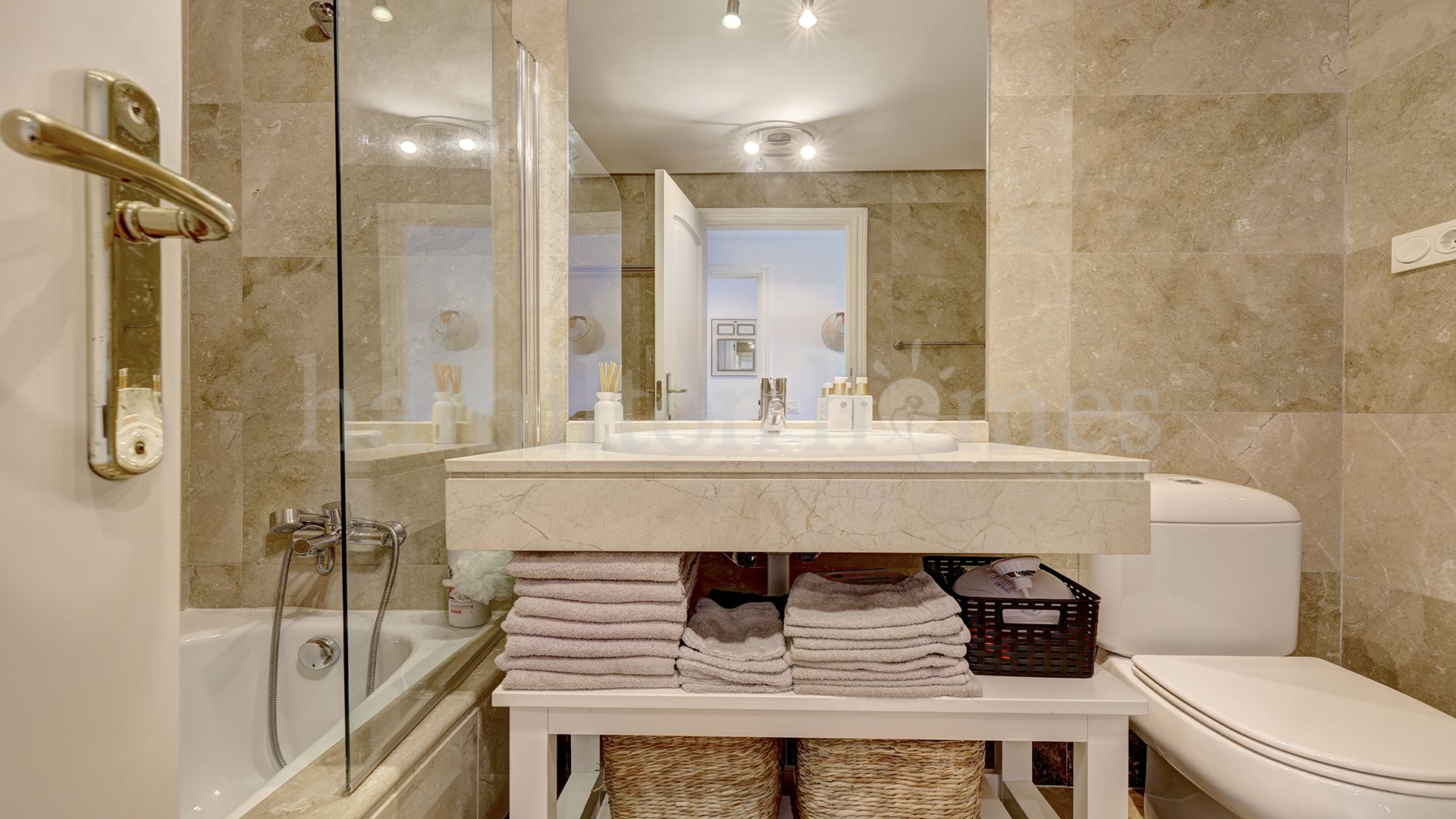 Apartamento Planta Baja en Duquesa Village, Manilva