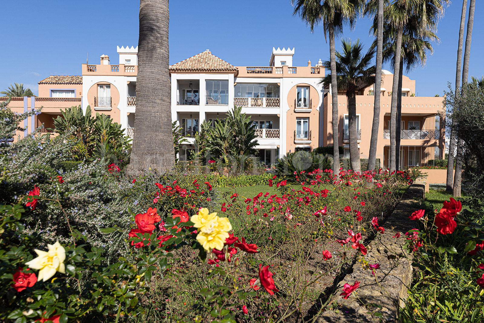 Apartamento Planta Baja en La Perla de la Bahía, Casares